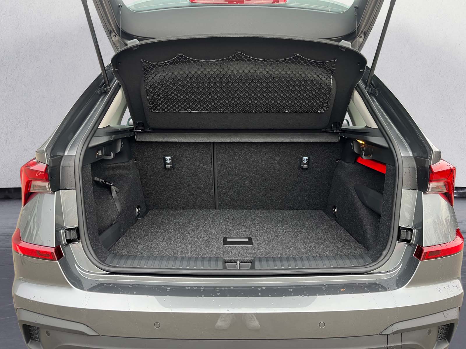 Skoda - Kamiq Drive 1,5 TSI 7-Gang-DSG