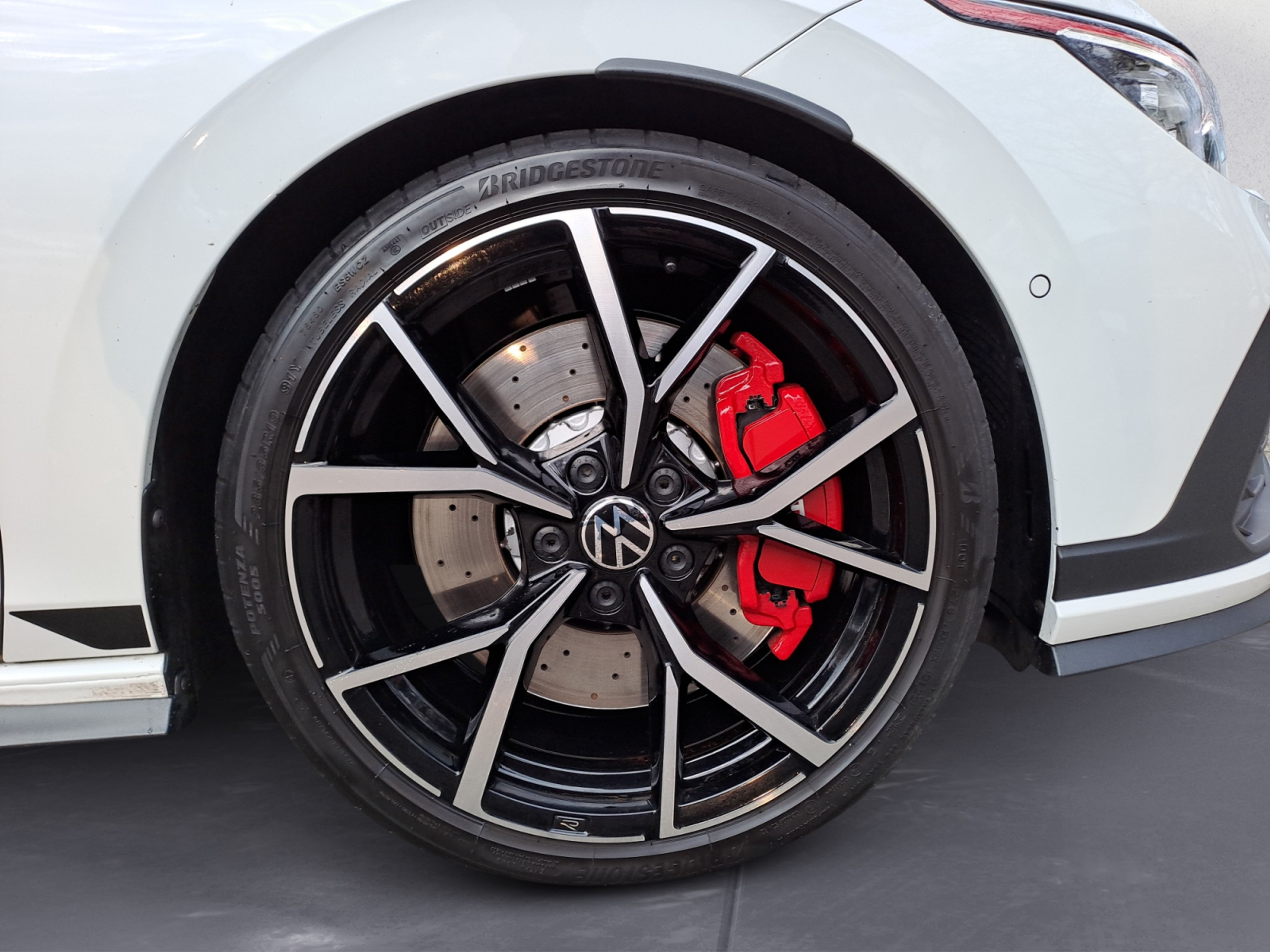 Volkswagen - Golf GTI 2.0TSI OPF DSG Clubsport