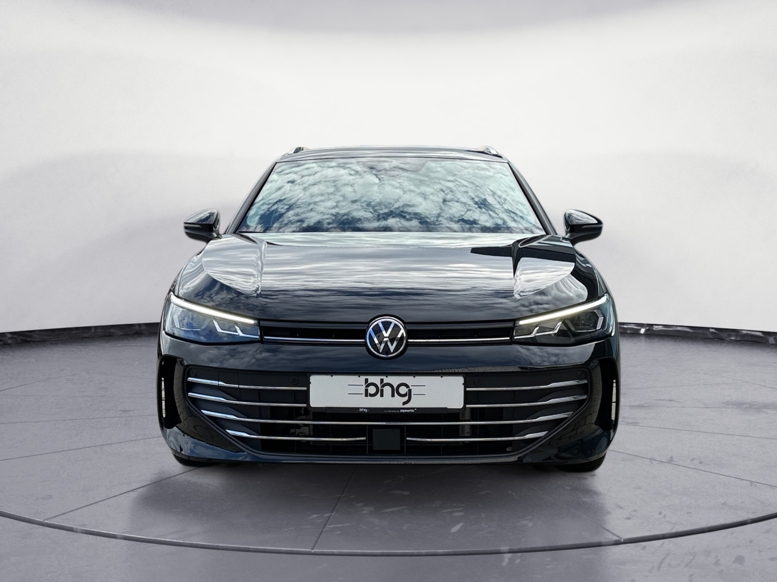 Volkswagen - Passat Variant 1.5 eTSI OPF DSG Business AHK,