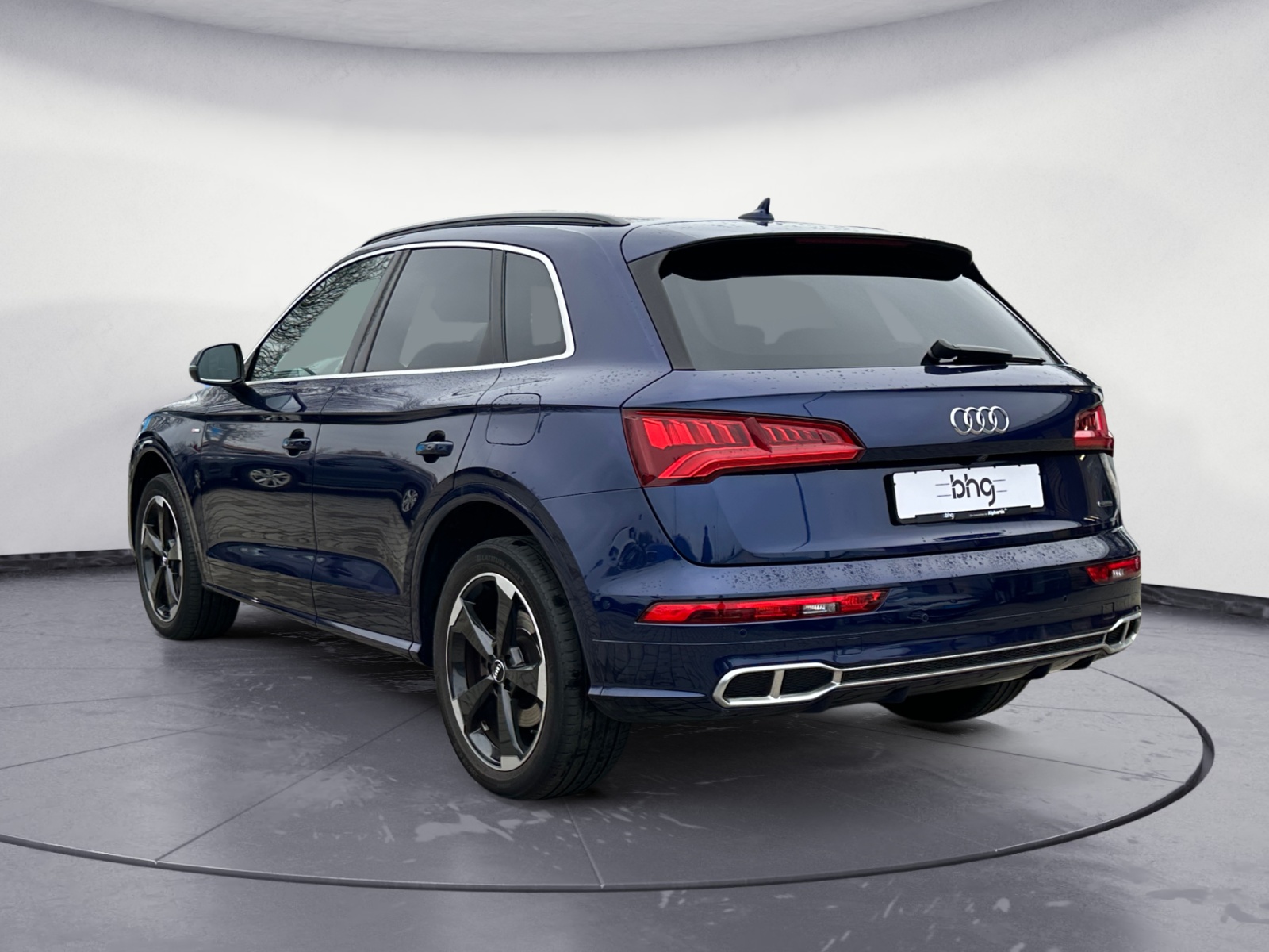 Audi - Q5 TFSI e 55 e quattro 270(367) kW