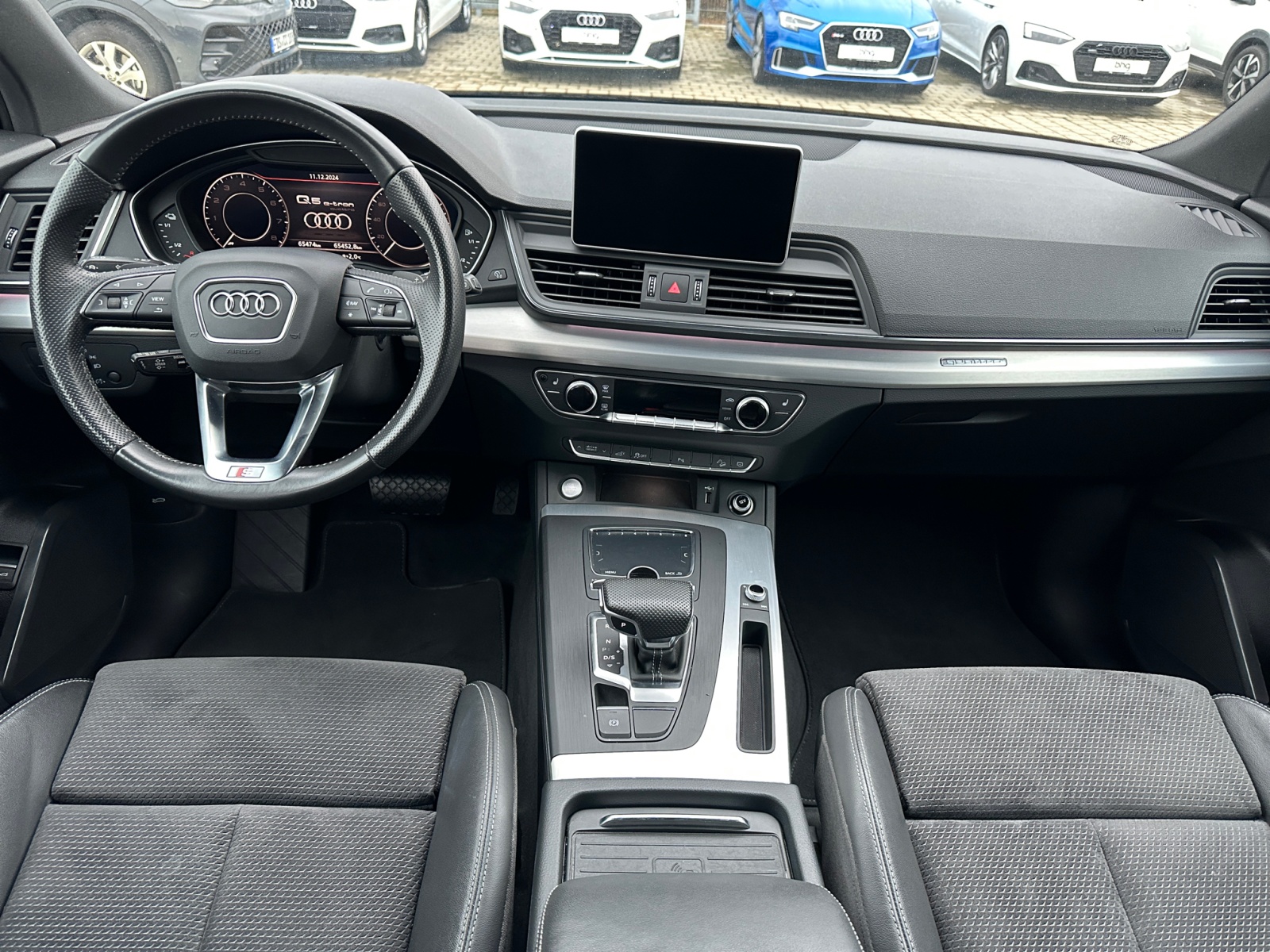 Audi - Q5 TFSI e 55 e quattro 270(367) kW