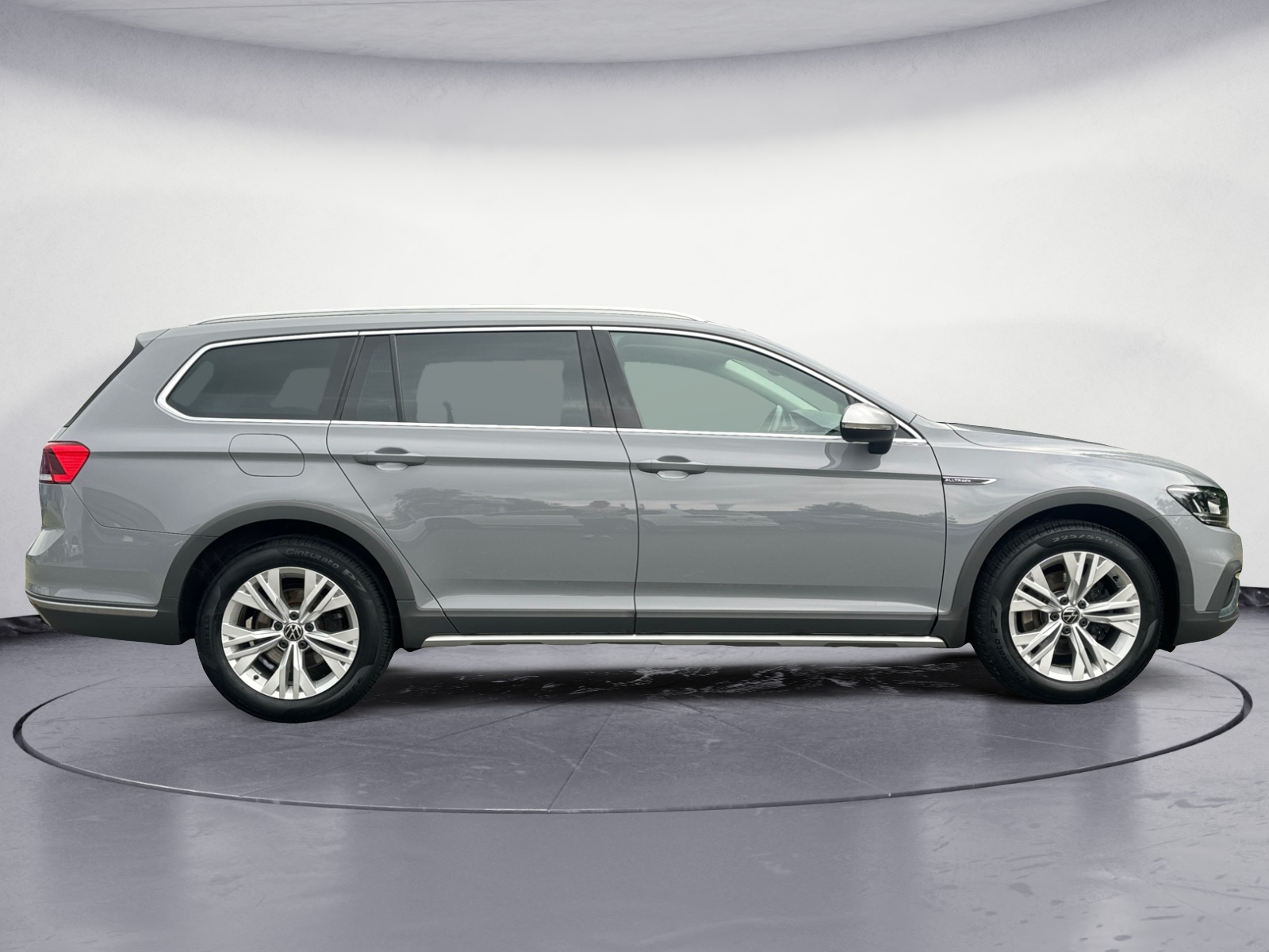 Volkswagen - Passat Variant 2.0 TDI SCR DSG 4Motion Alltrack