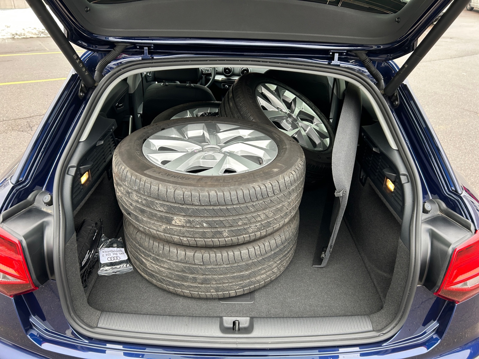 Audi - Q2