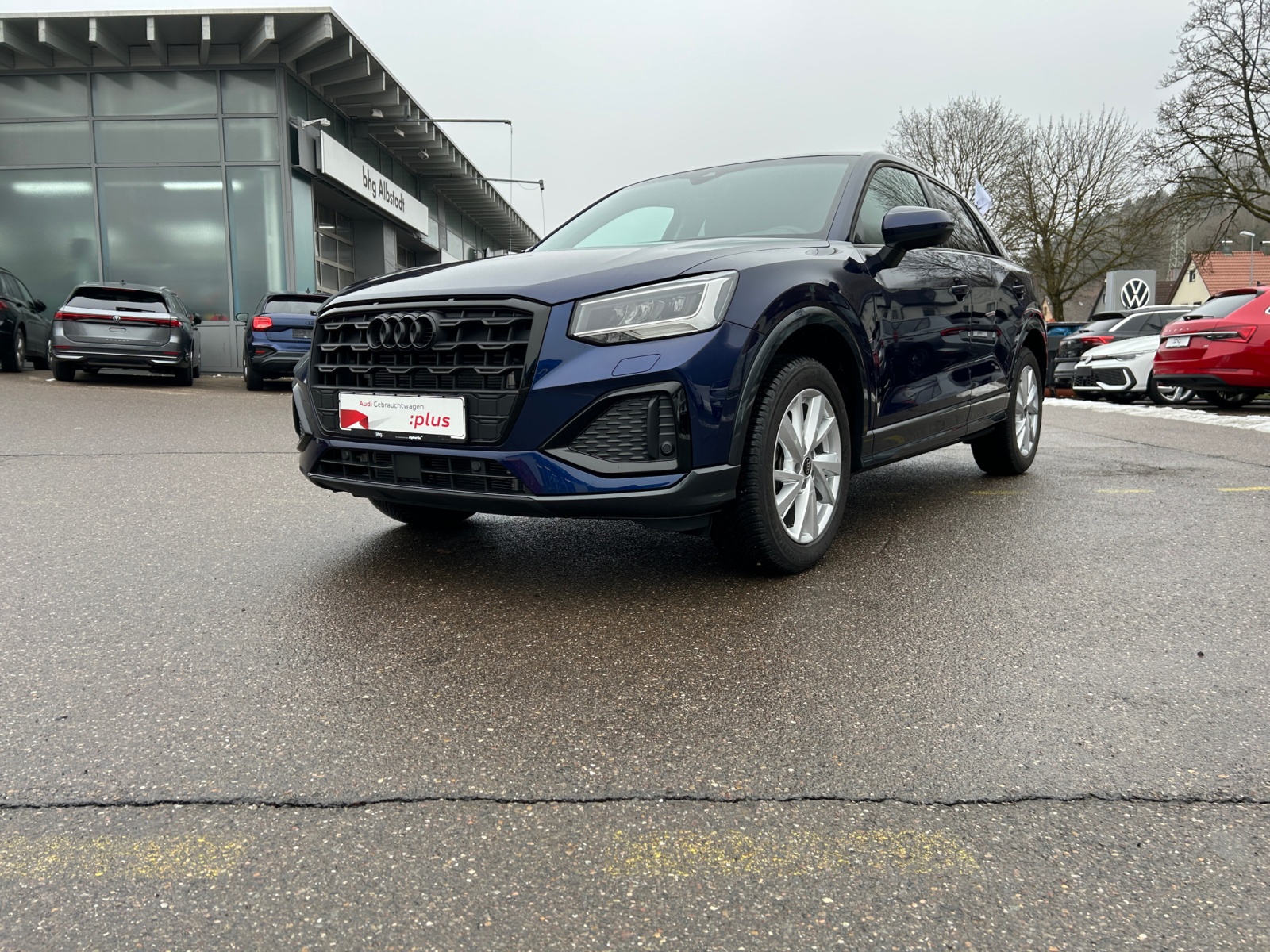 Audi - Q2