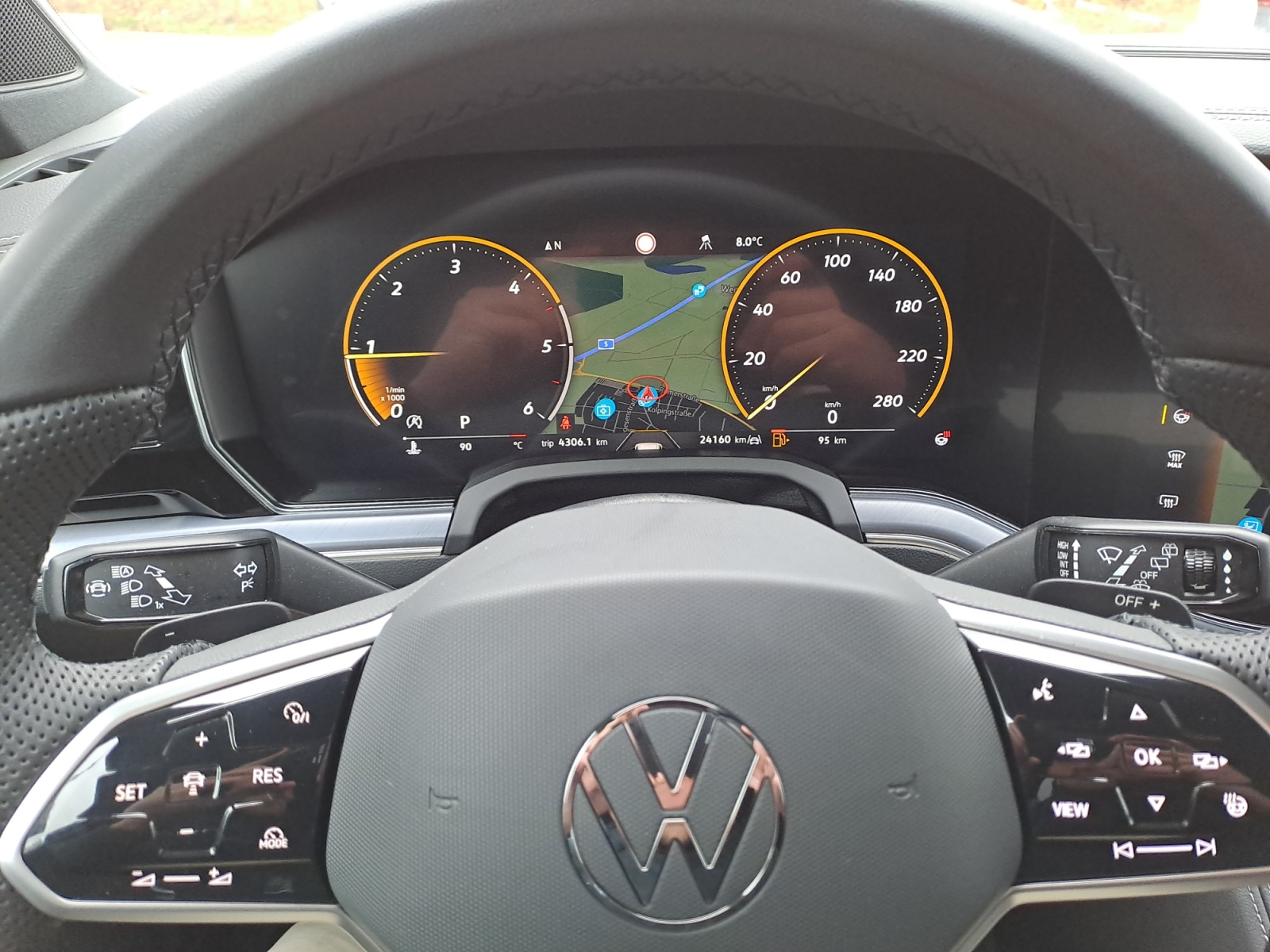 Volkswagen - Touareg 3.0 V6 TDI 4Motion R-Line