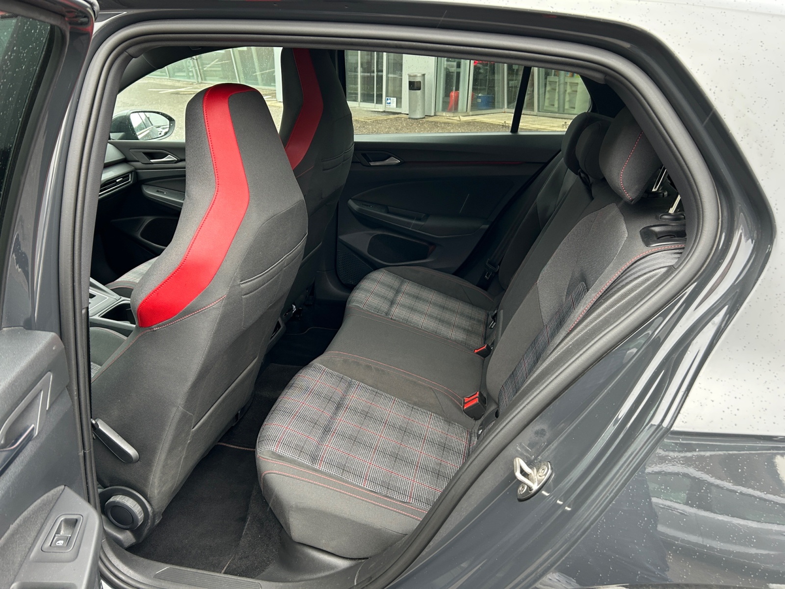 Volkswagen - Golf GTI 2,0 TSI OPF DSG