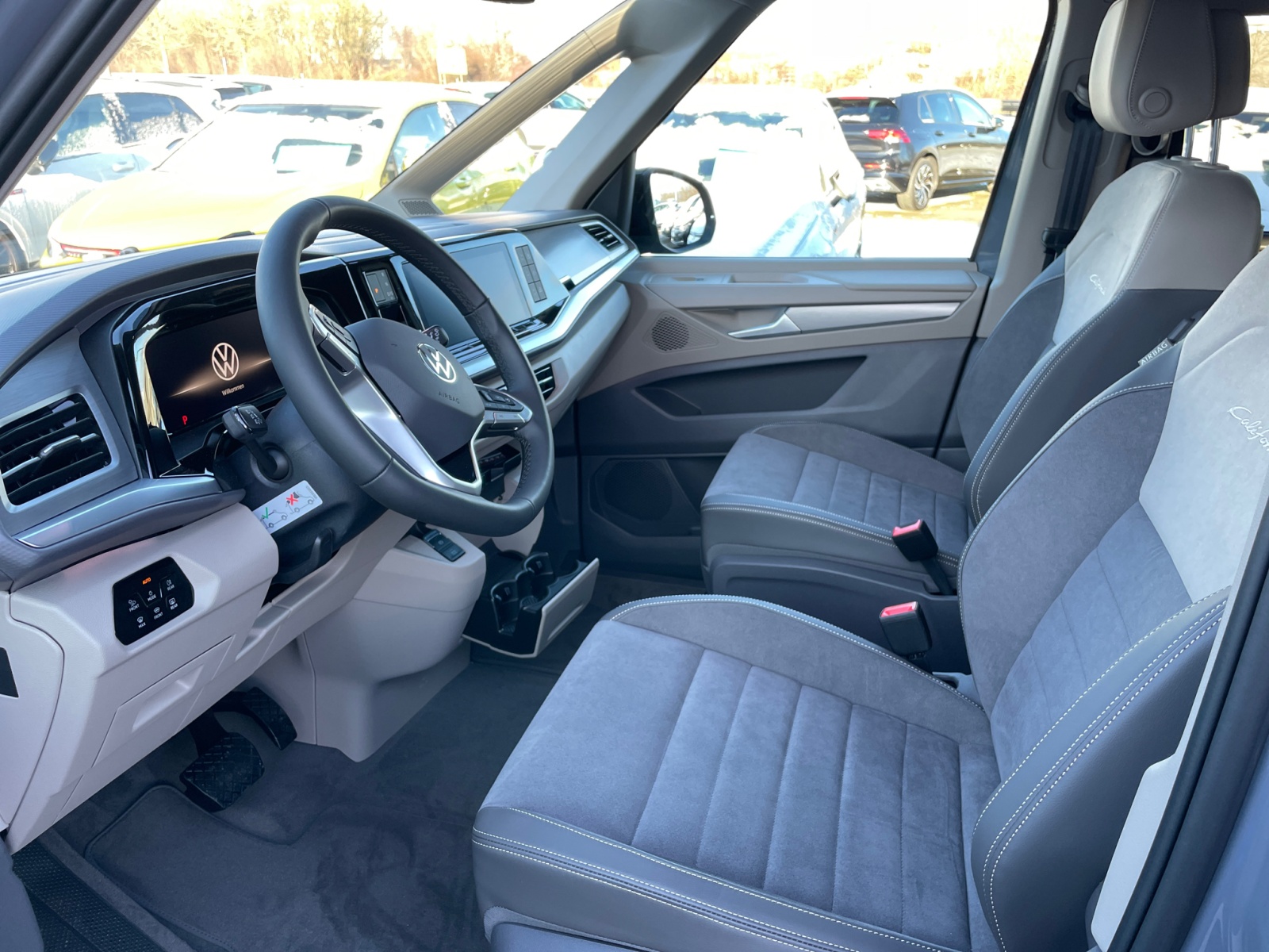 Volkswagen - California Der neue California Ocean 2,0 l TSI OPF Frontantrieb 7-Gang-DS G Radst. 3124 mm