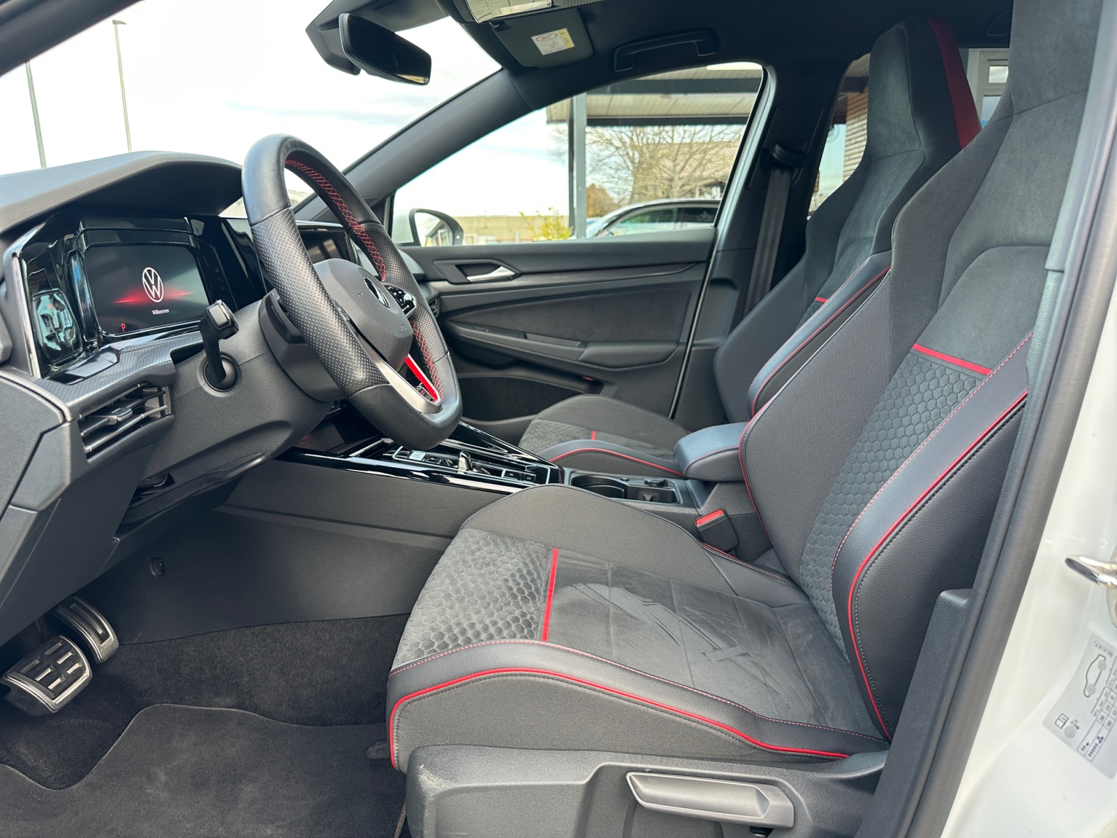 Volkswagen - Golf GTI 2.0 TSI DSG *CLUBSPORT*
