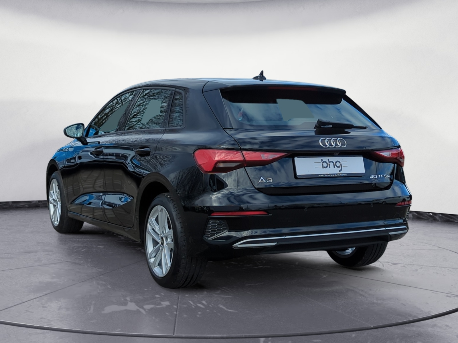 Audi - A3 40 TFSIe Sportback S tronic advanced