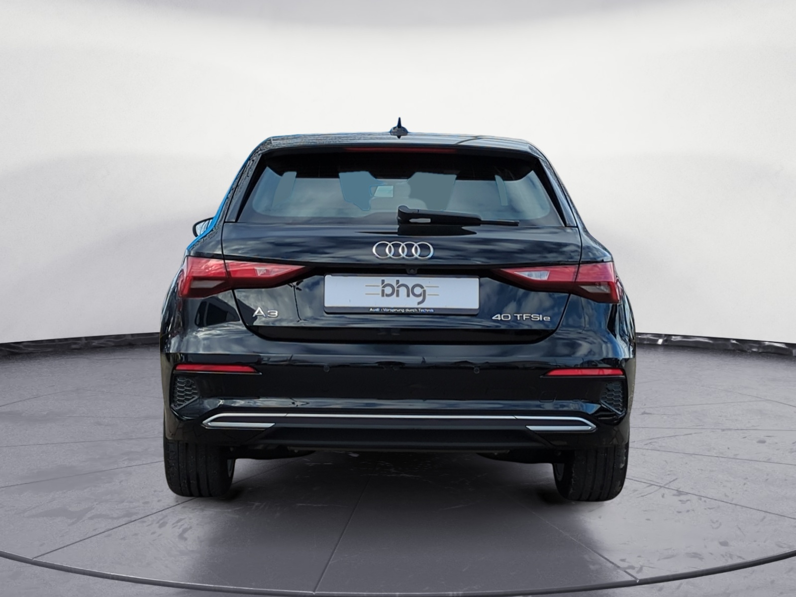 Audi - A3 40 TFSIe Sportback S tronic advanced