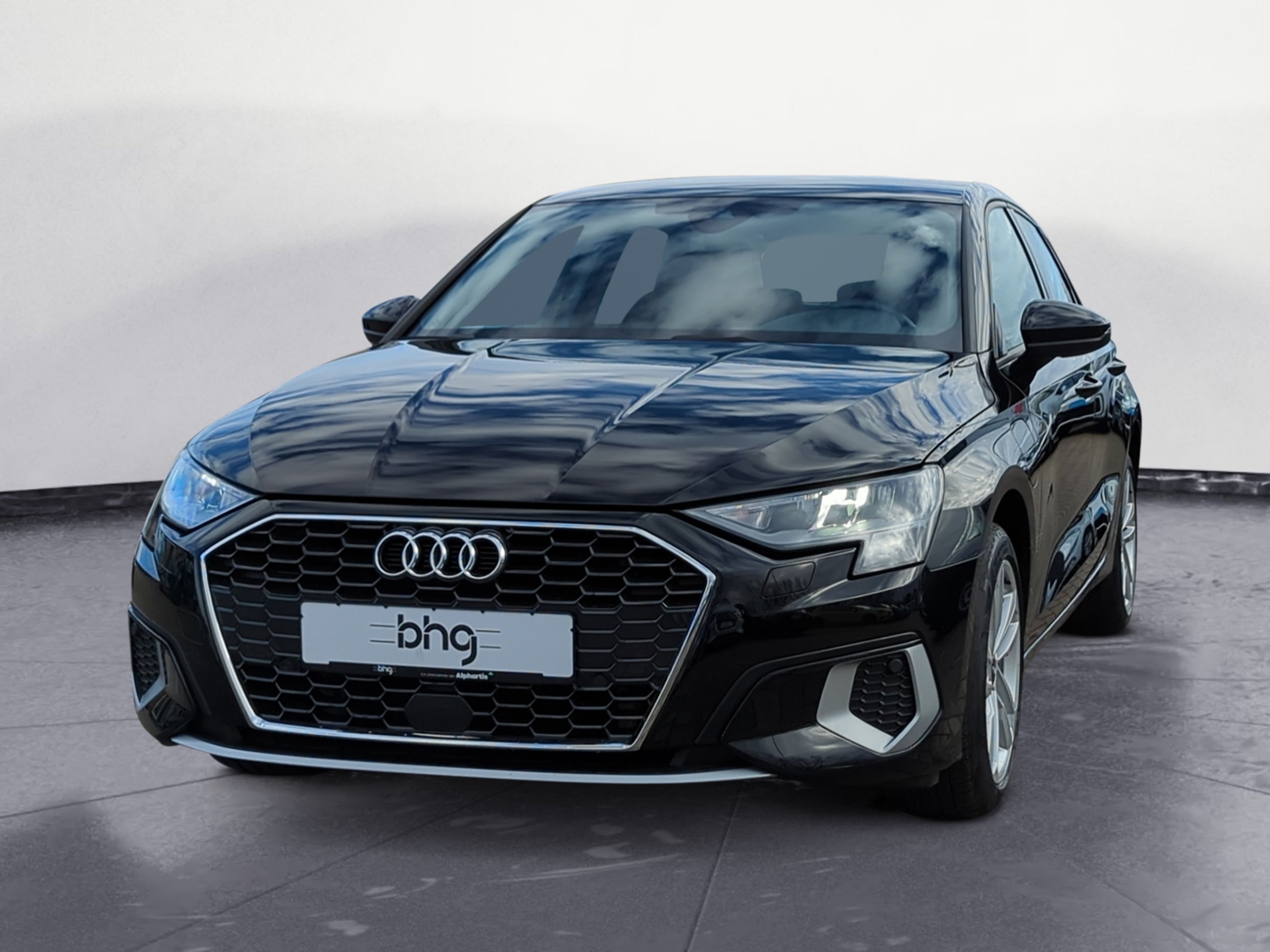 Audi - A3 40 TFSIe Sportback S tronic advanced