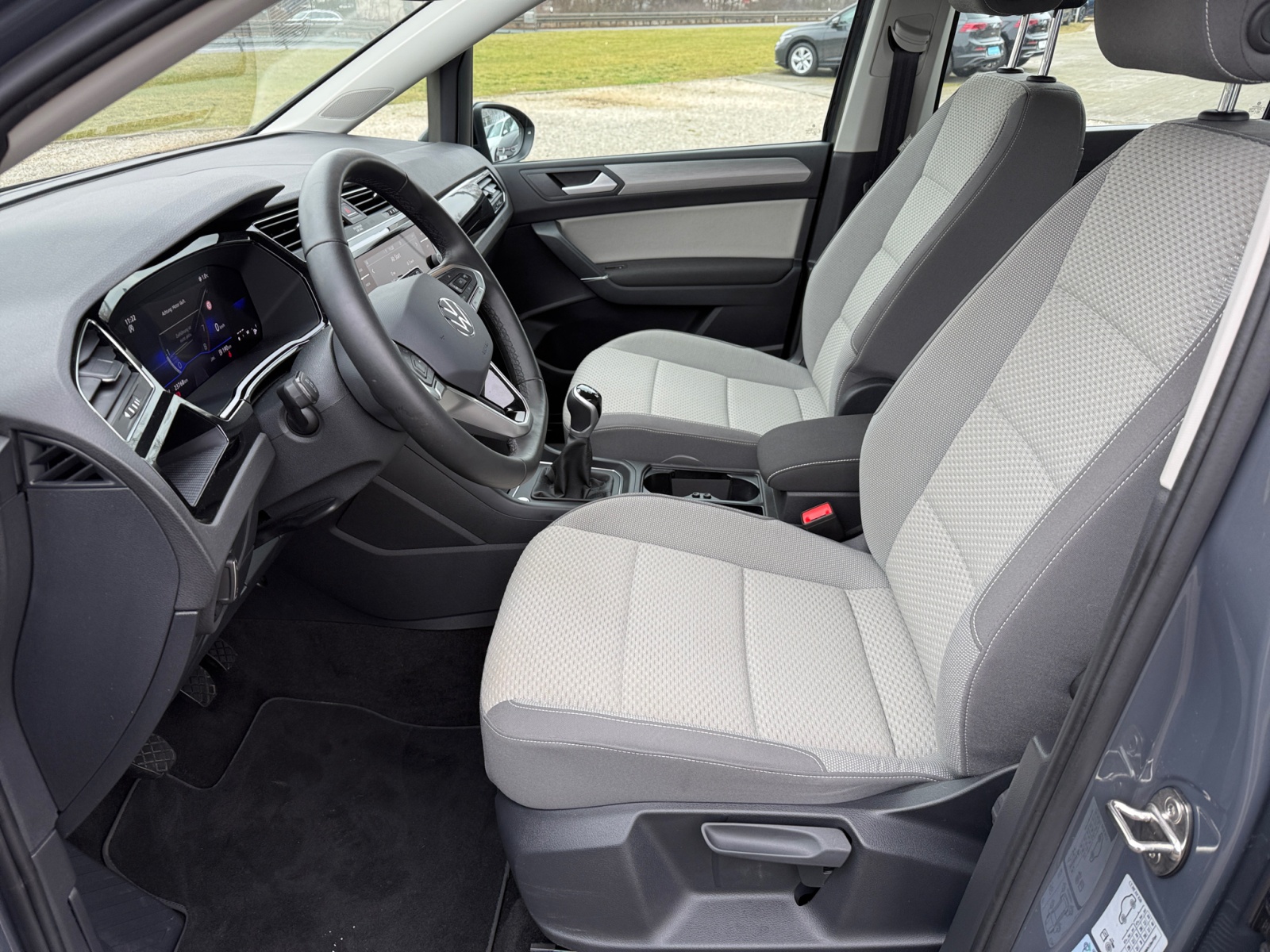 Volkswagen - Touran Comfortline 1,5 TSI 6-Gang