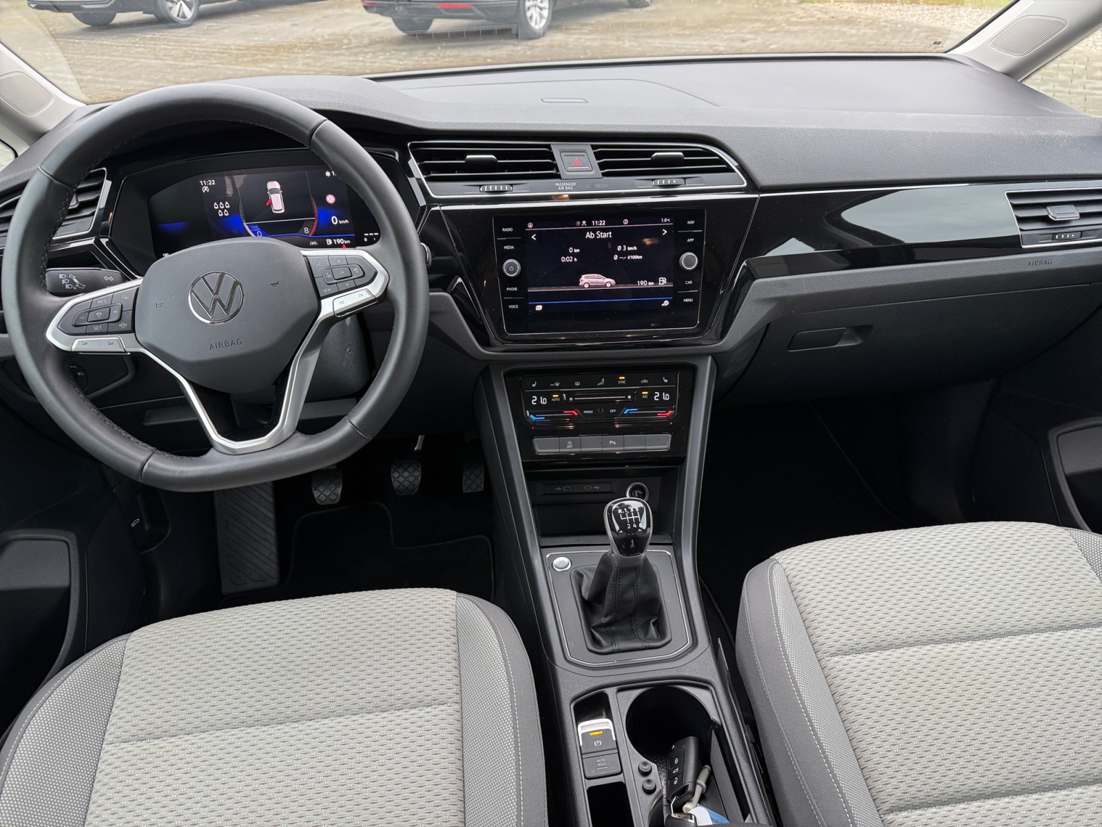 Volkswagen - Touran Comfortline 1,5 TSI 6-Gang