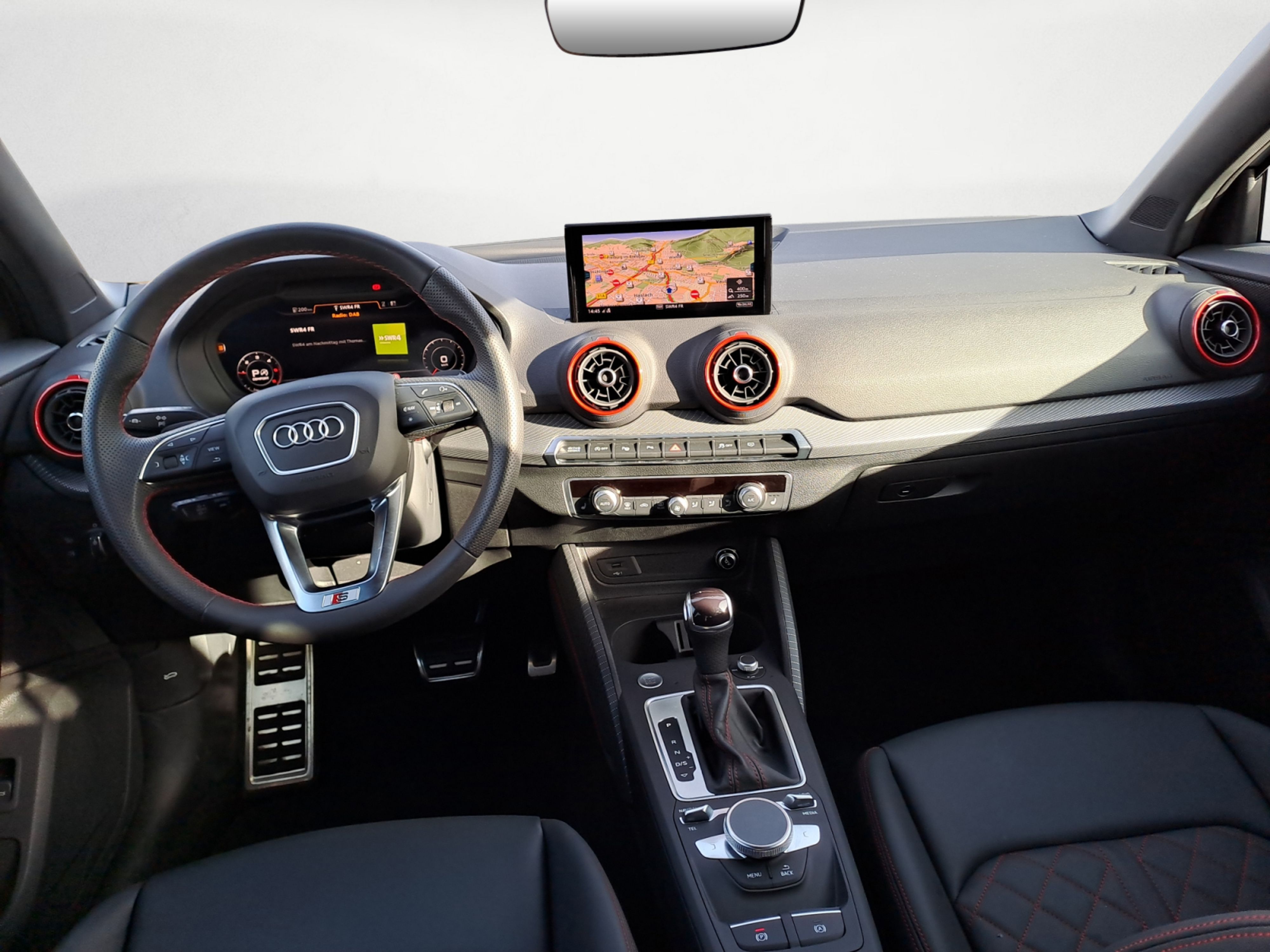 Audi - Q2 S line 30 TDI 85(116) kW(PS)