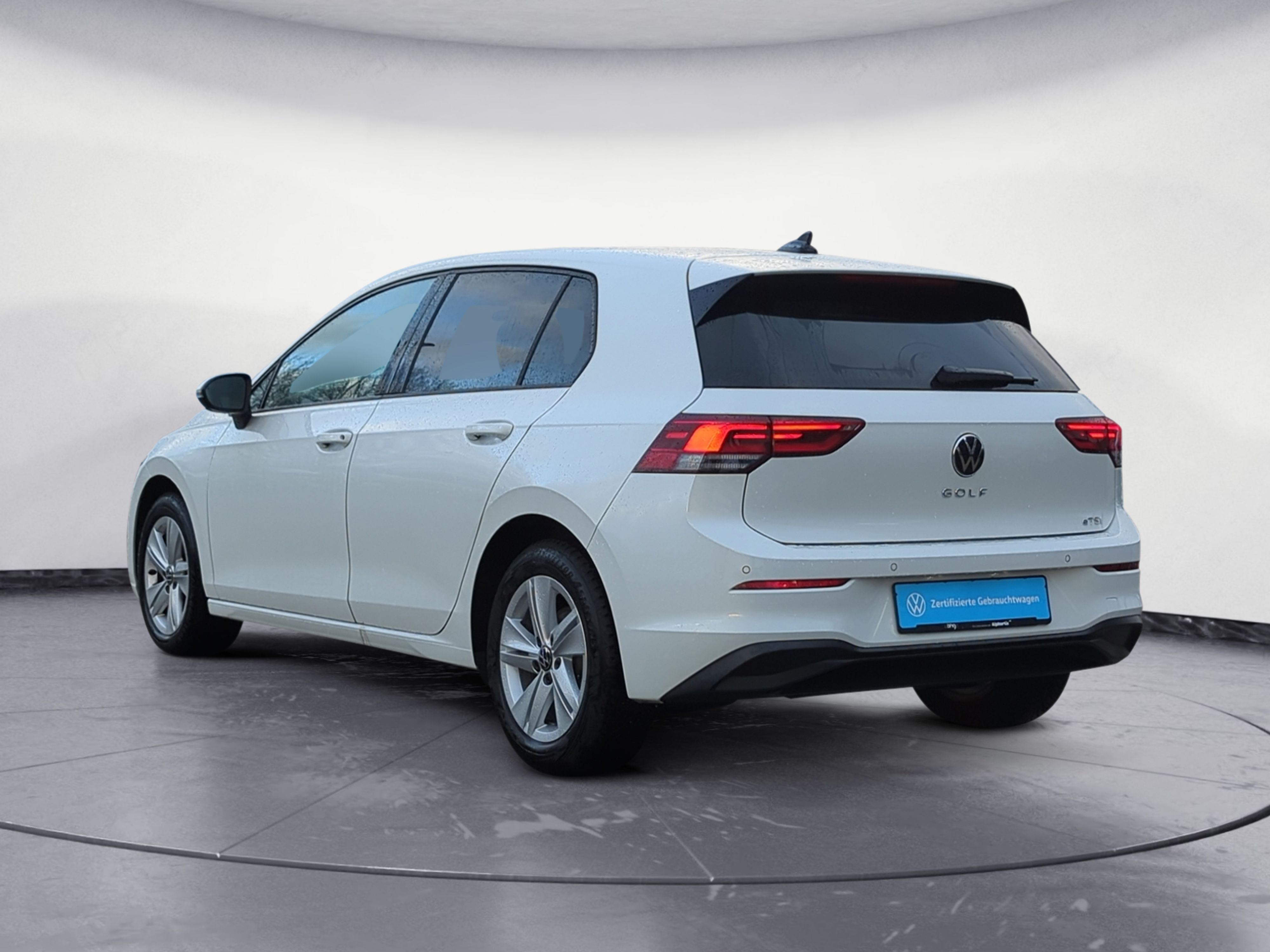 Volkswagen - Golf Life 1,5 eTSI OPF  DSG