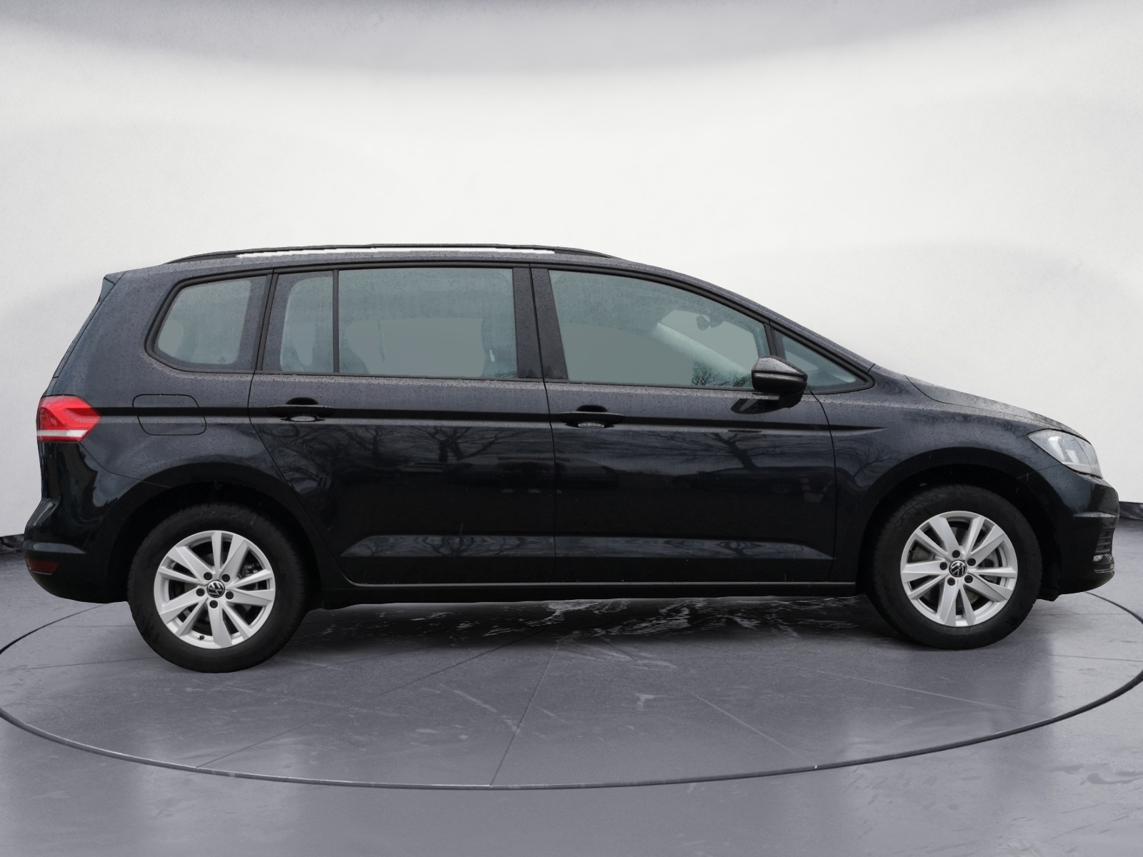 Volkswagen - Touran 1.5 TSI Comfortline