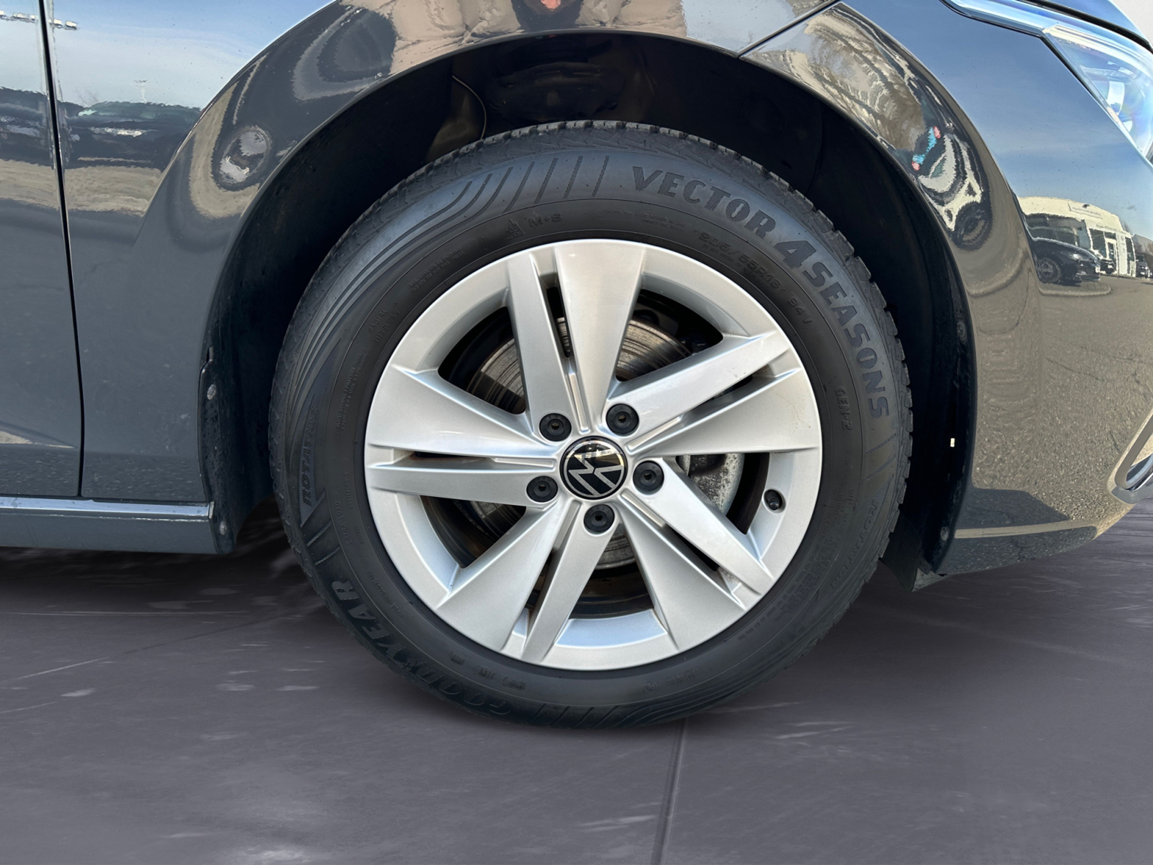 Volkswagen - Golf Life 1,5 TSI OPF 6-Gang