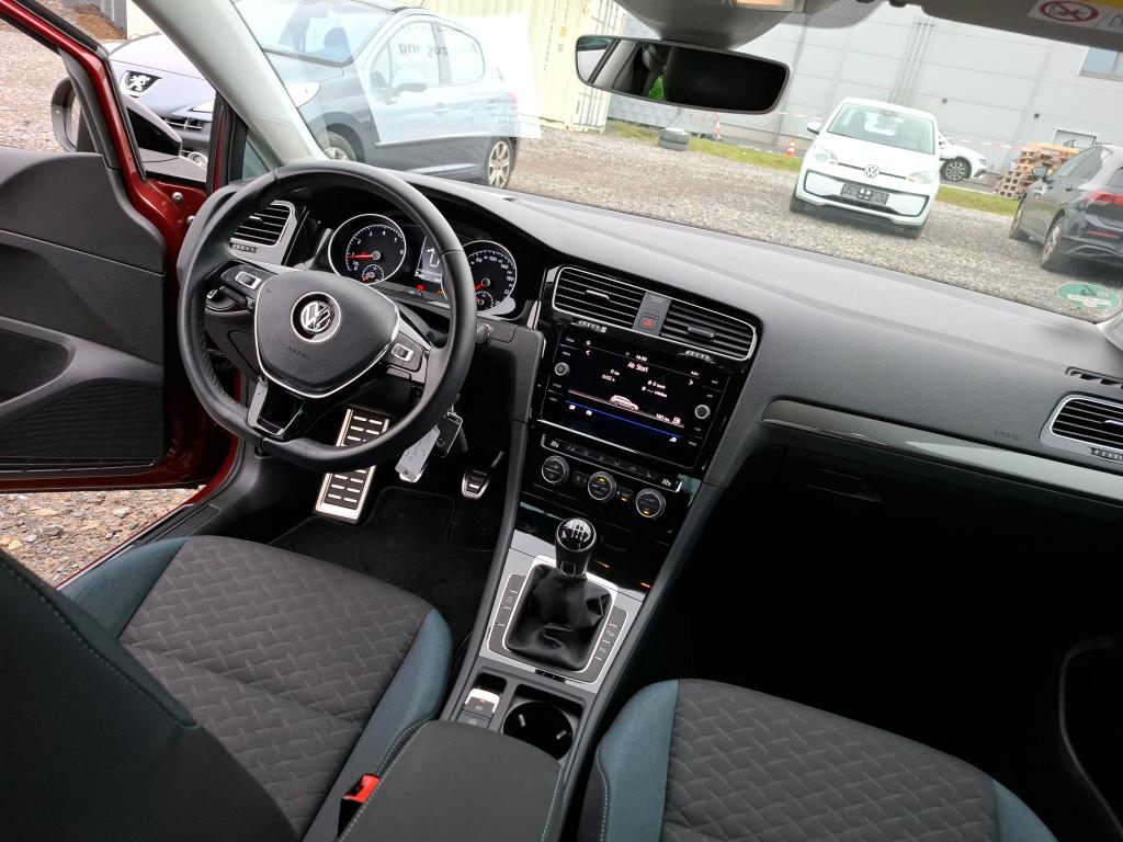 Volkswagen - Golf Variant 1.5 TSI