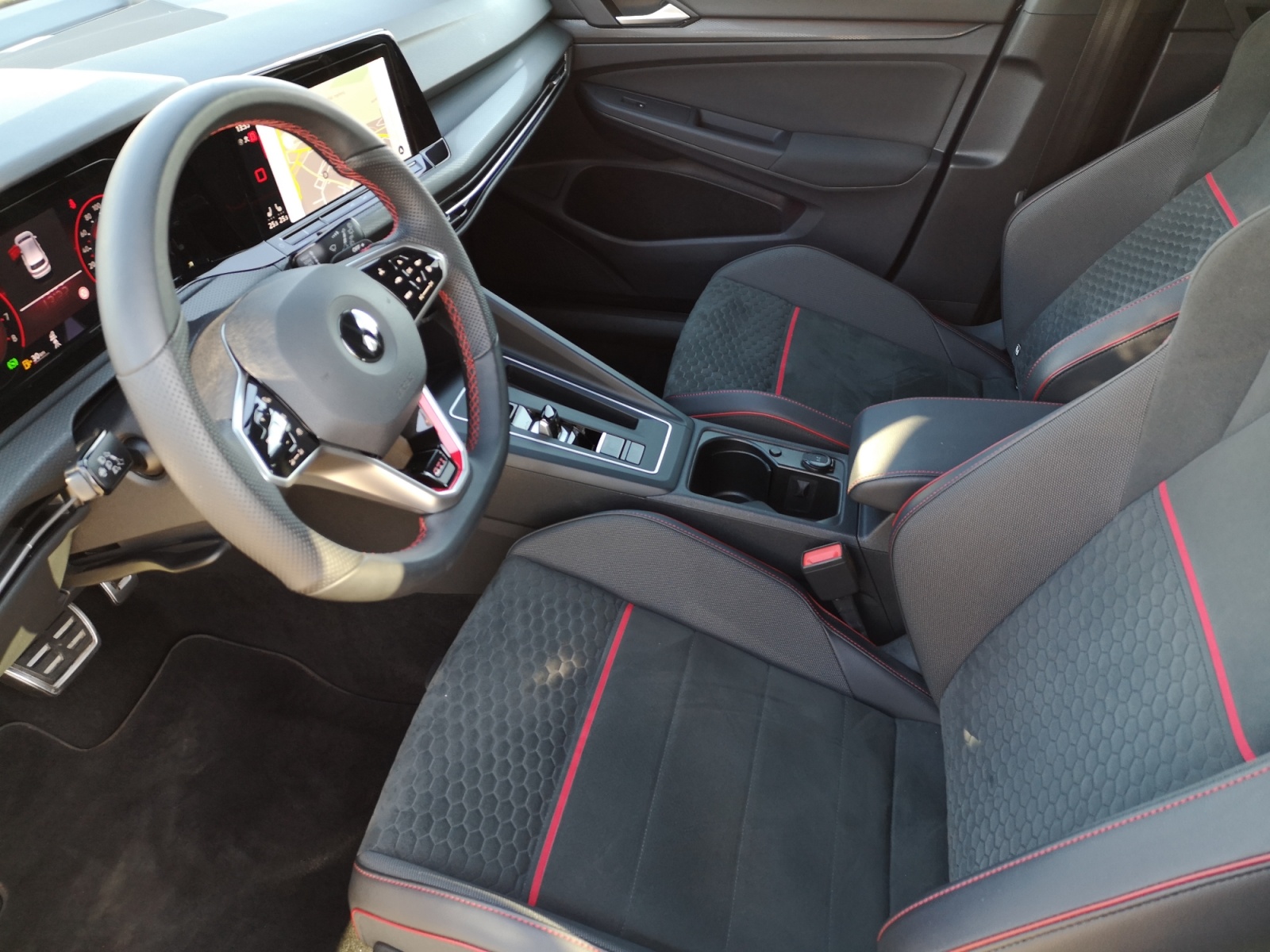 Volkswagen - Golf GTI Clubsport 2.0TSI DSG