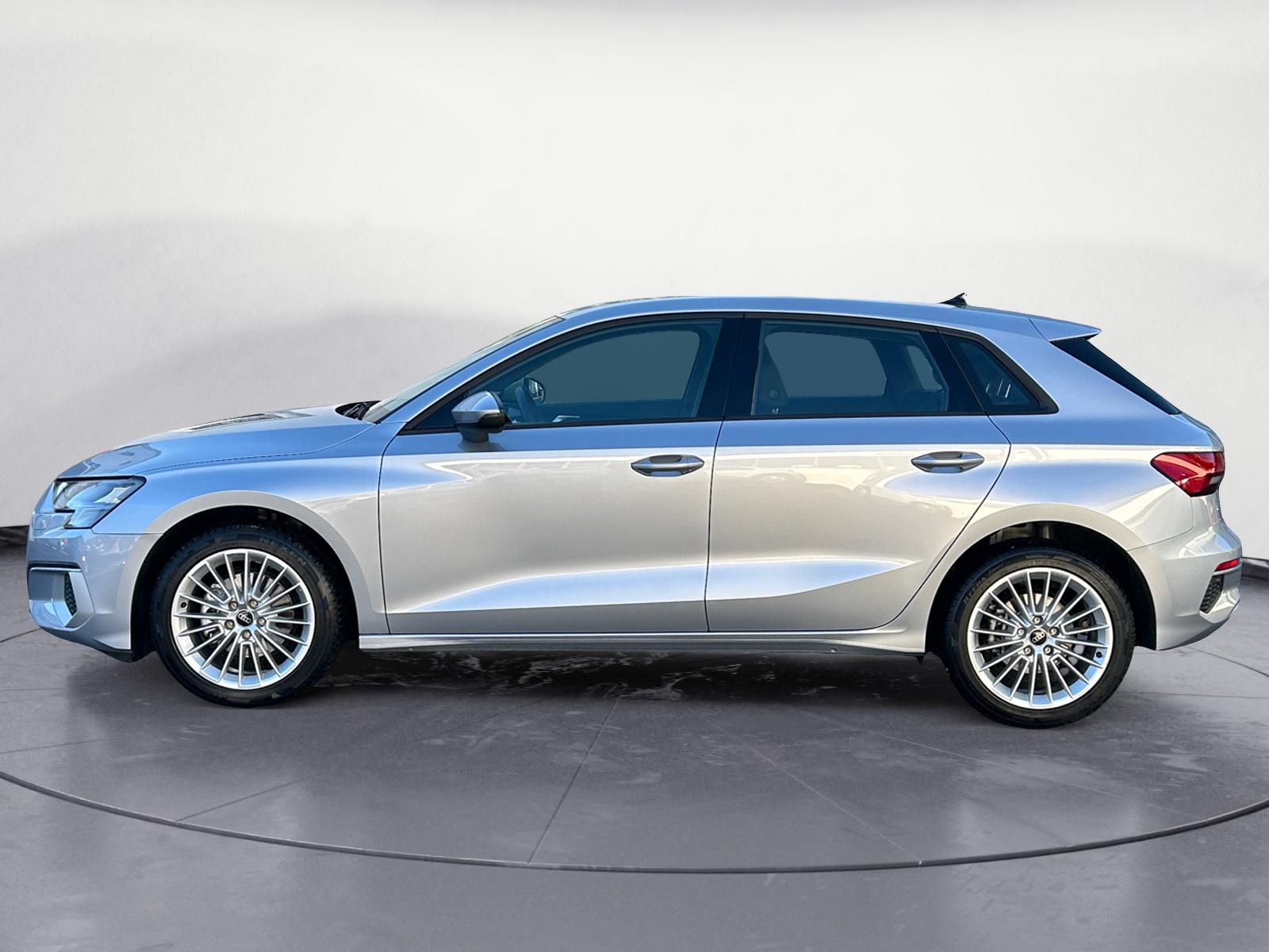 Audi - A3 35 TFSI Sportback advanced