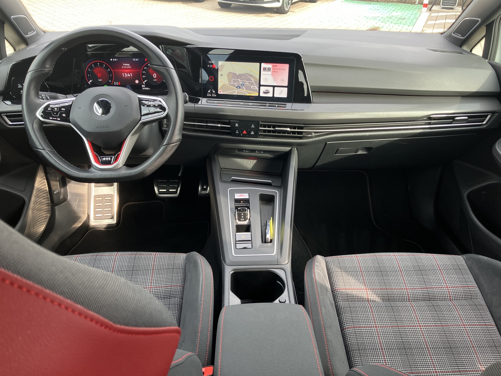 Volkswagen - Golf 2.0 TSI DSG GTI