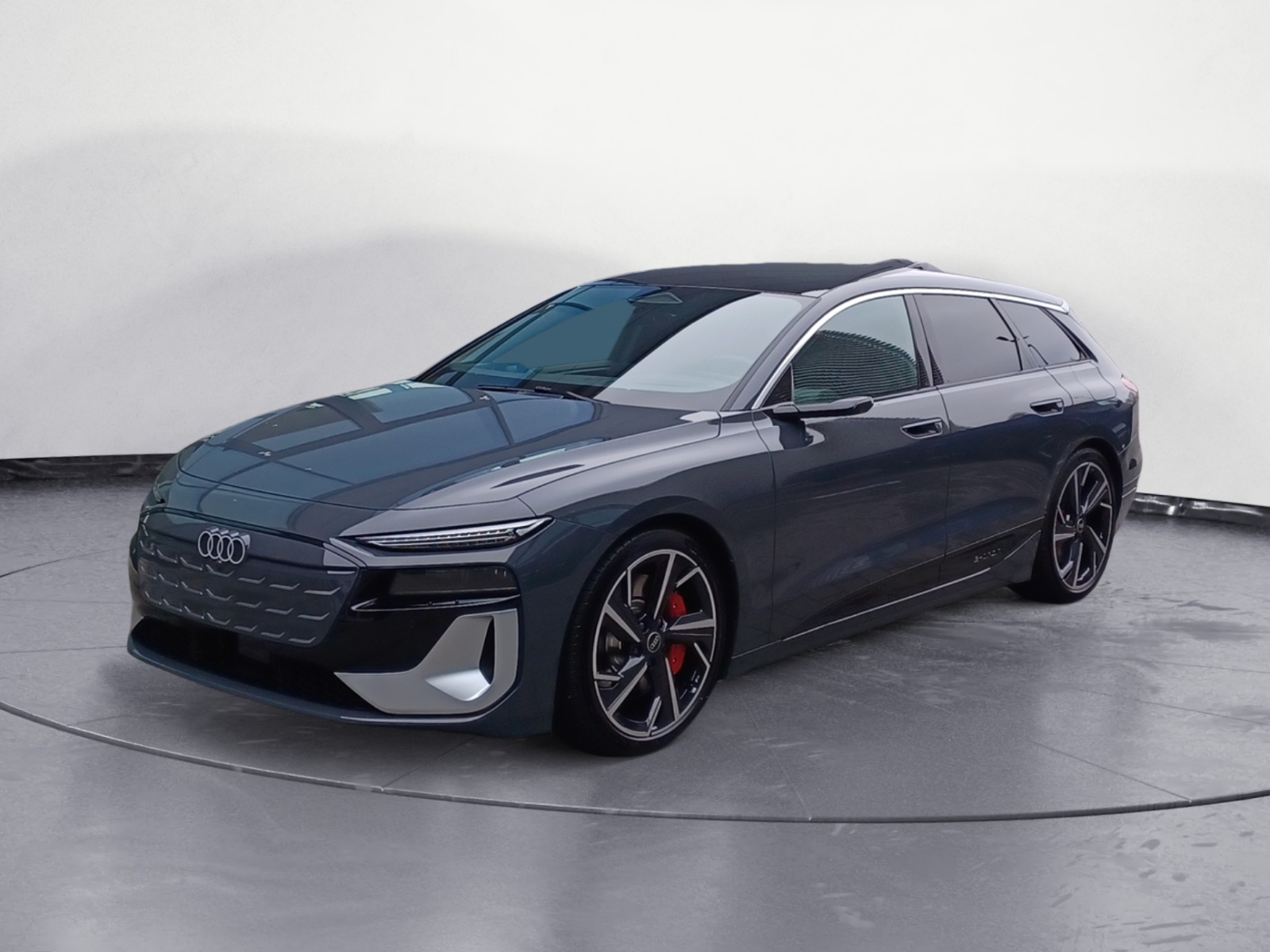 Audi - S6 Avant e-tron