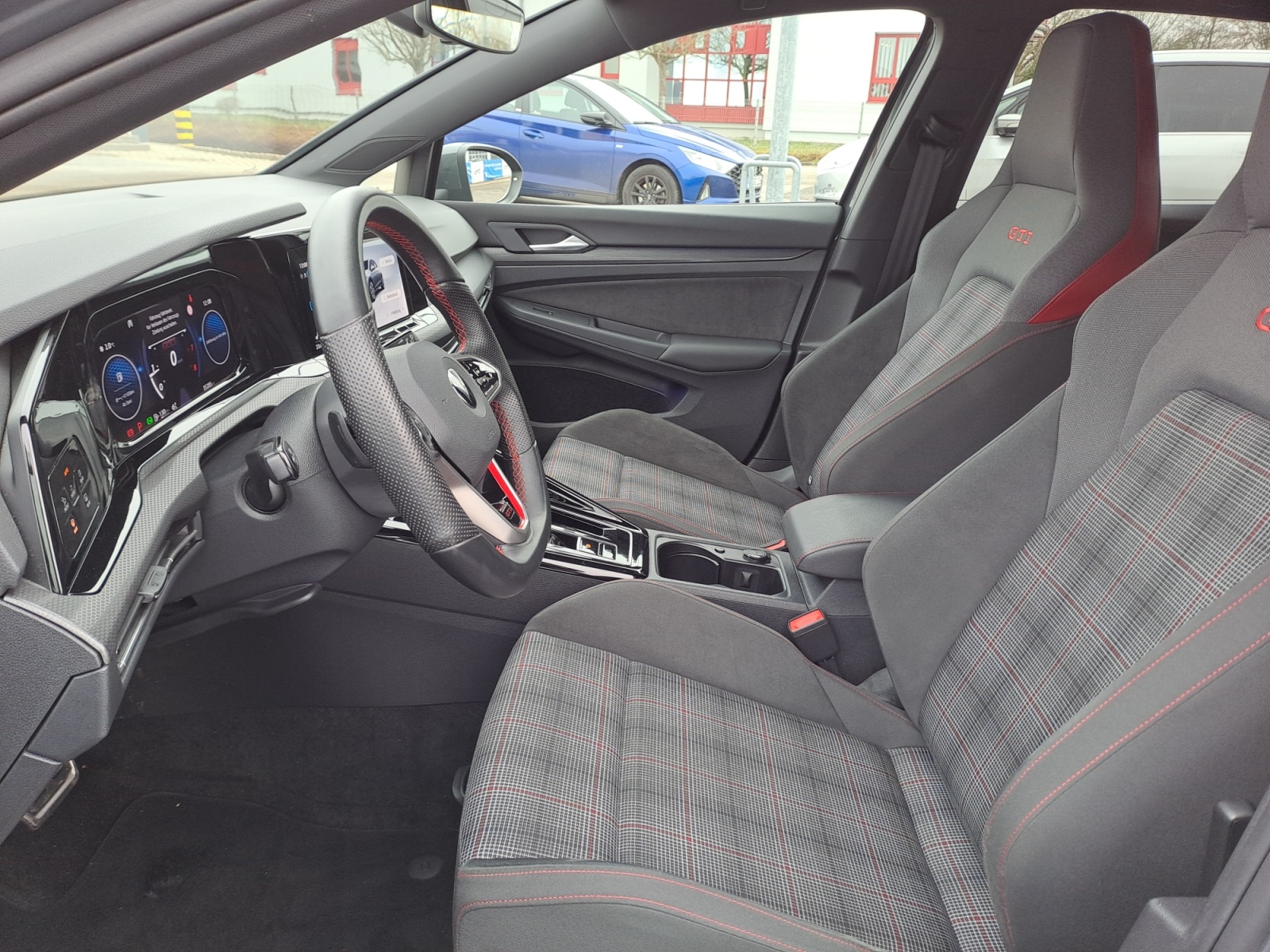 Volkswagen - Golf GTI 2.0 TSI OPF DSG