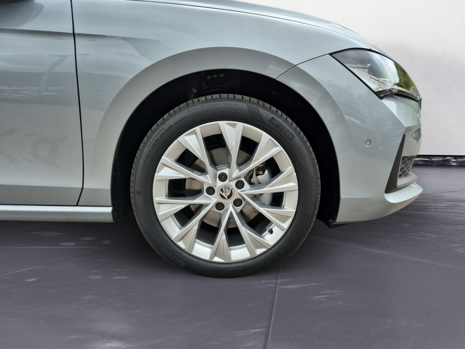 Skoda - Superb Combi Selection 1,5 TSI mHEV 110