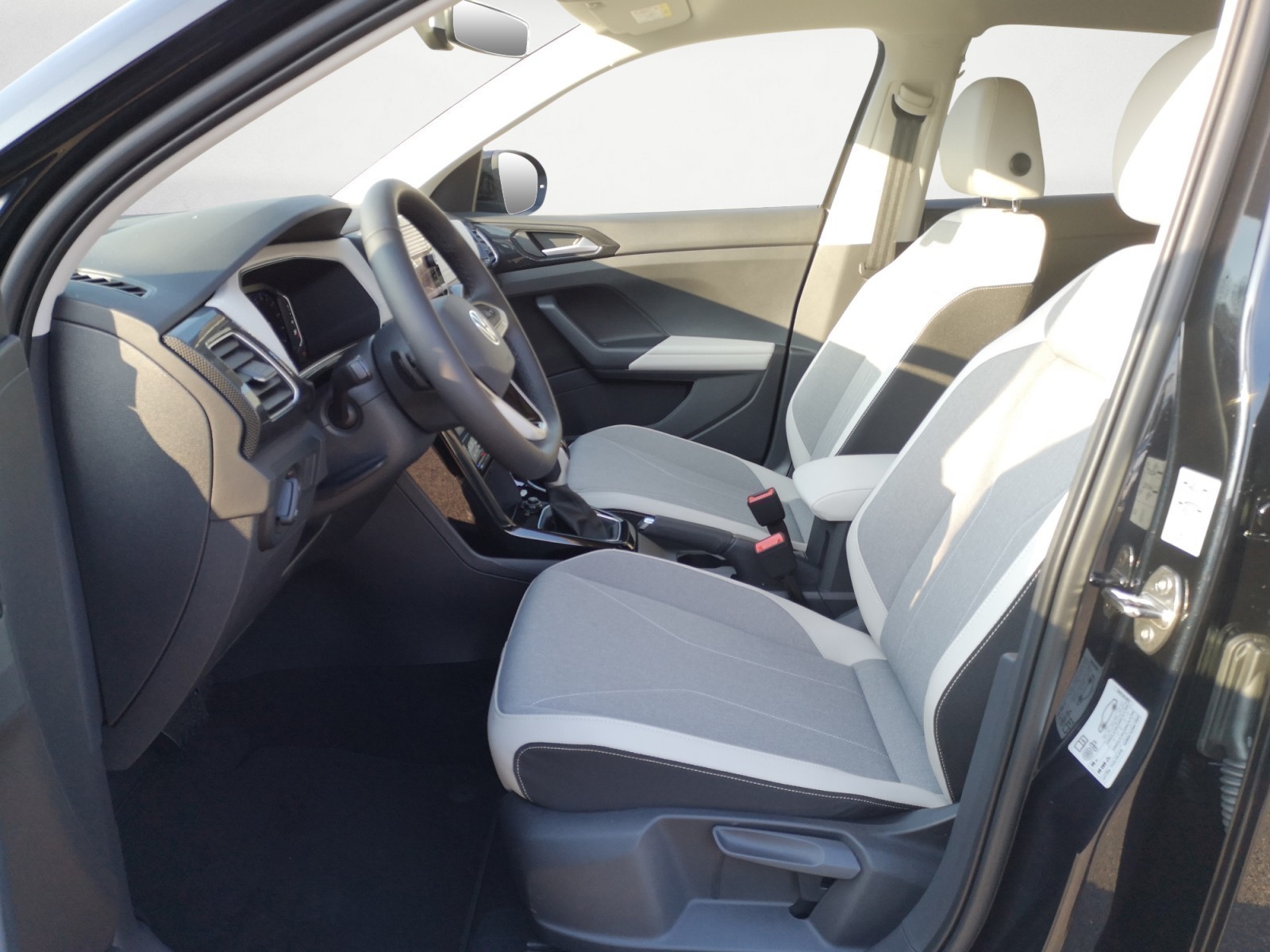 Volkswagen - T-Cross 1.0 l TSI DSG Style