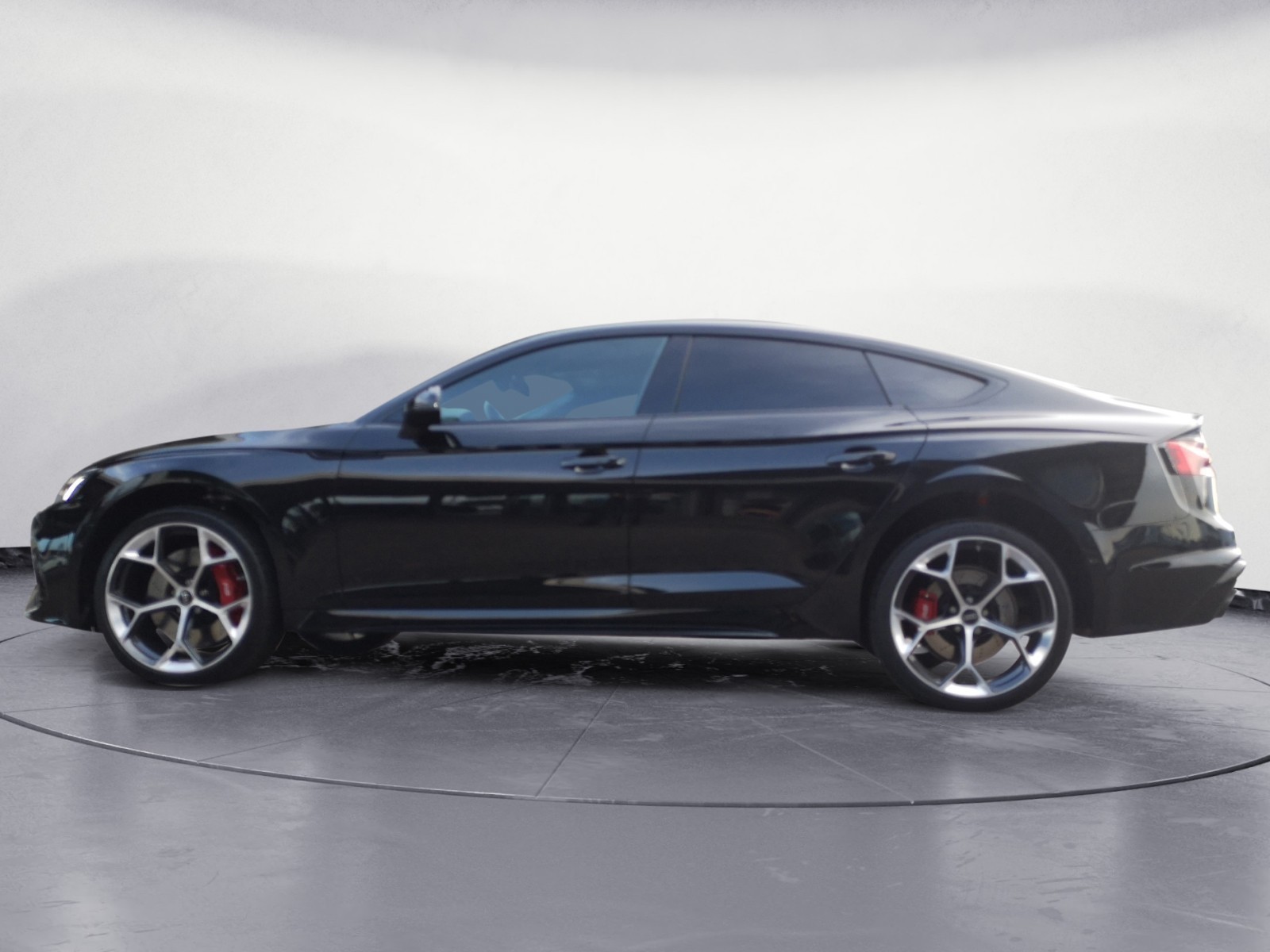 Audi - RS5 Sportback