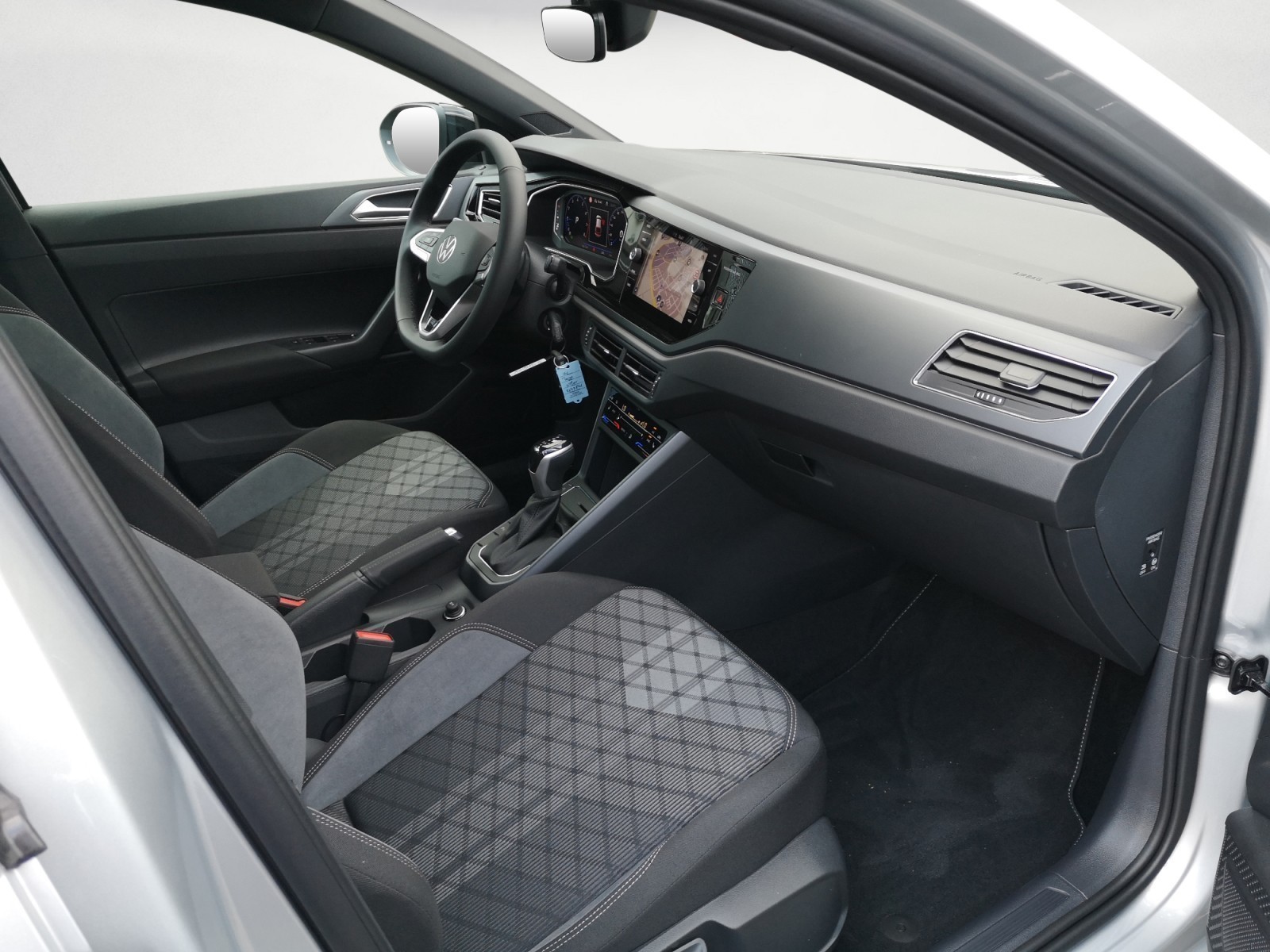 Volkswagen - Taigo R-Line 1,0 l TSI OPF   7-Gang-Doppelkupplungsgetriebe DSG , 