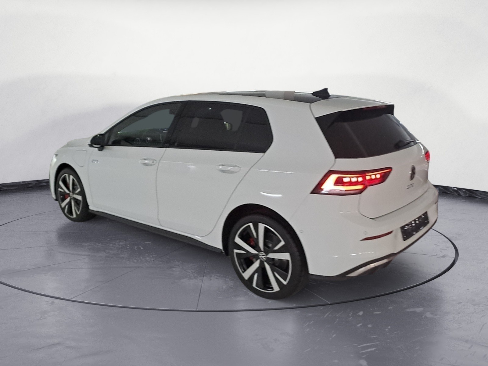 Volkswagen - Golf GTE 1,5l eHybrid OPF  