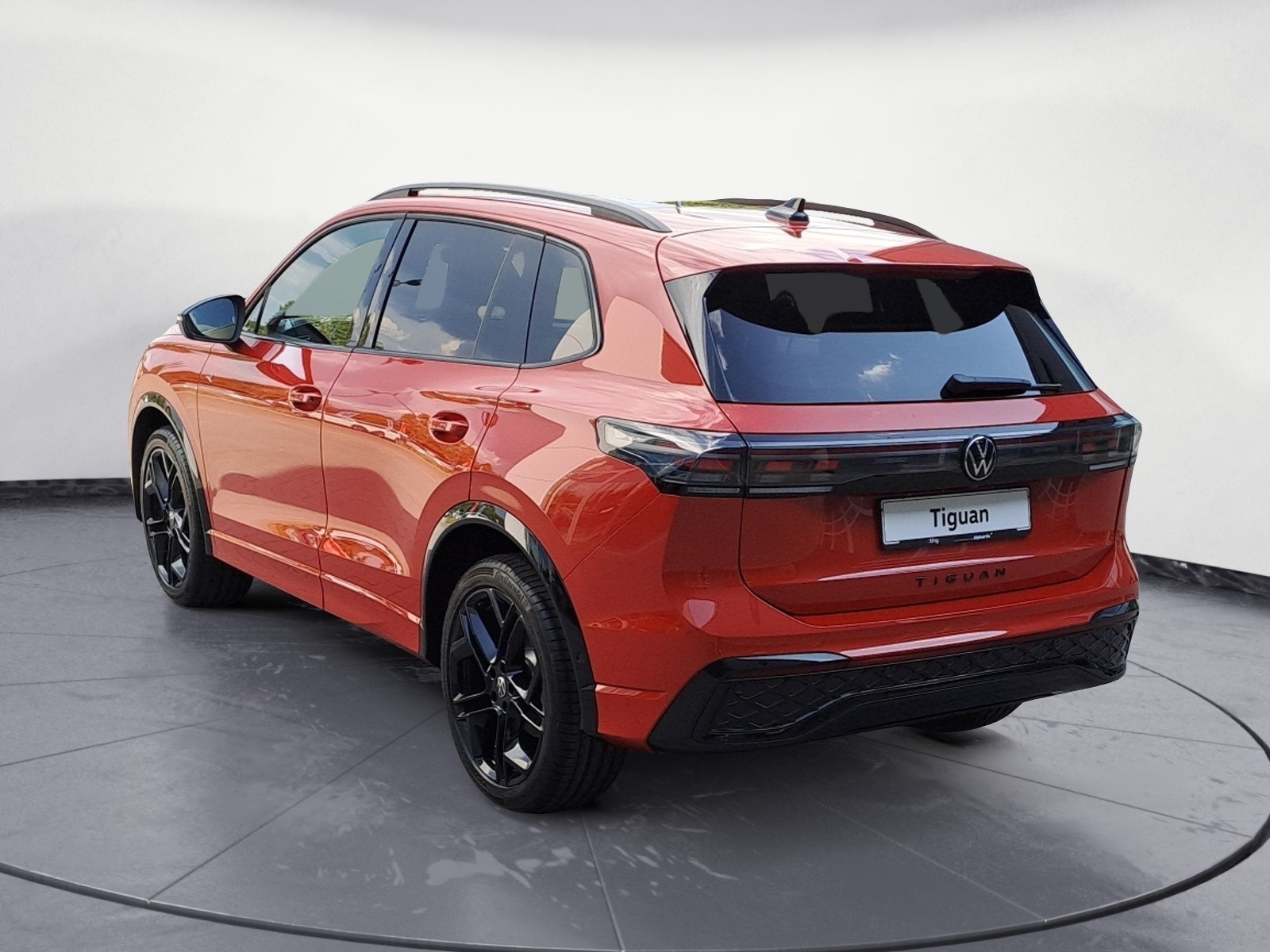 Volkswagen - Tiguan