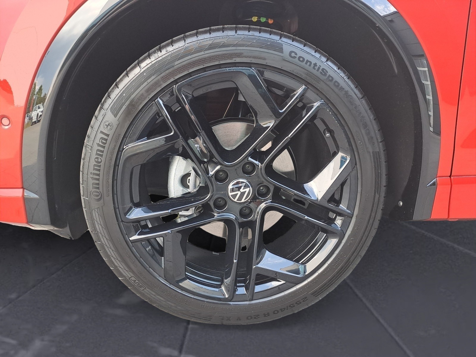 Volkswagen - Tiguan