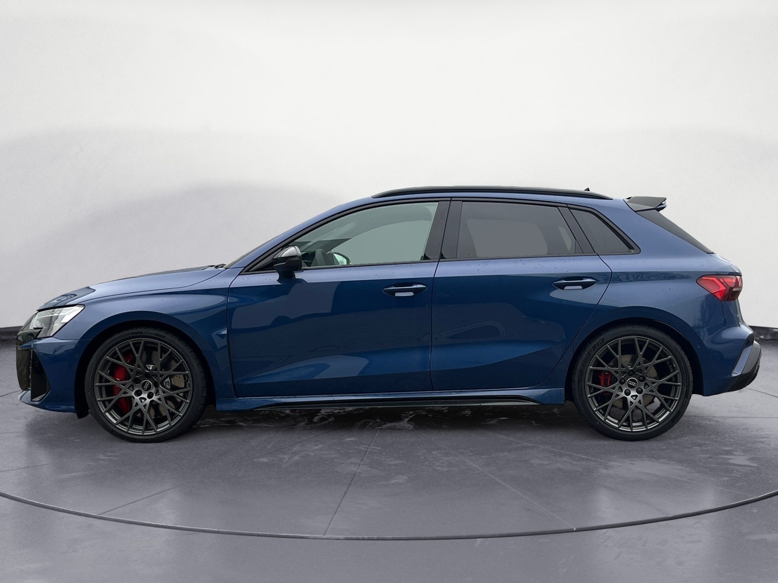 Audi - RS 3 Sportback 294(400) kW(PS) S tr onic