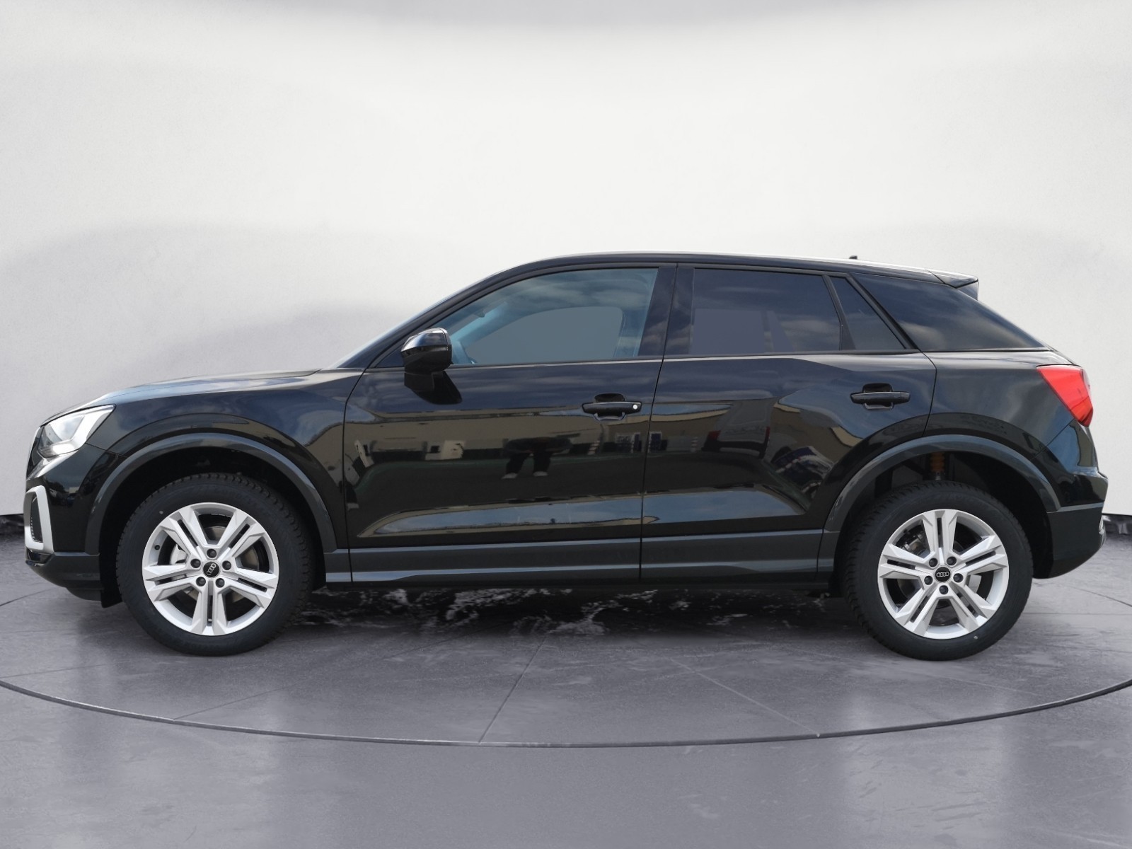Audi - Q2 advanced 35 TFSI 110(150) kW(PS)
