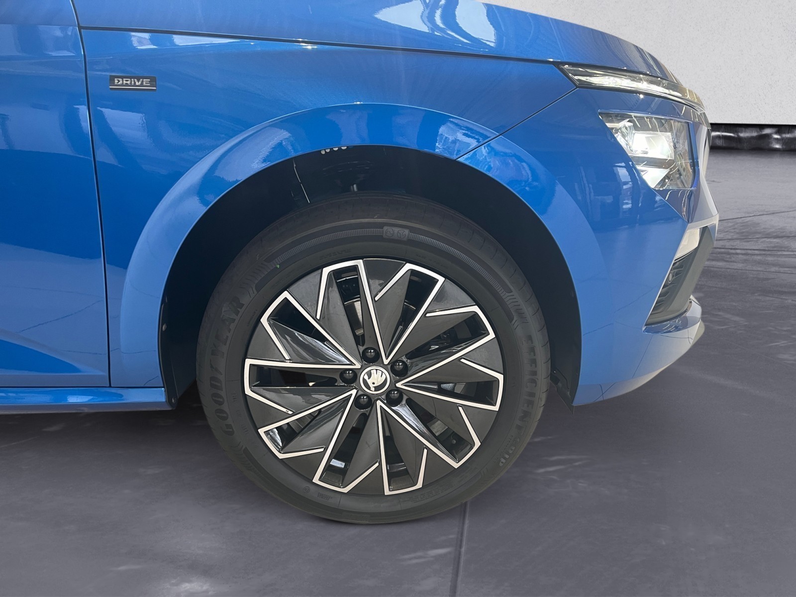 Skoda - Kamiq Drive 1,0 TSI 6-Gang mech.