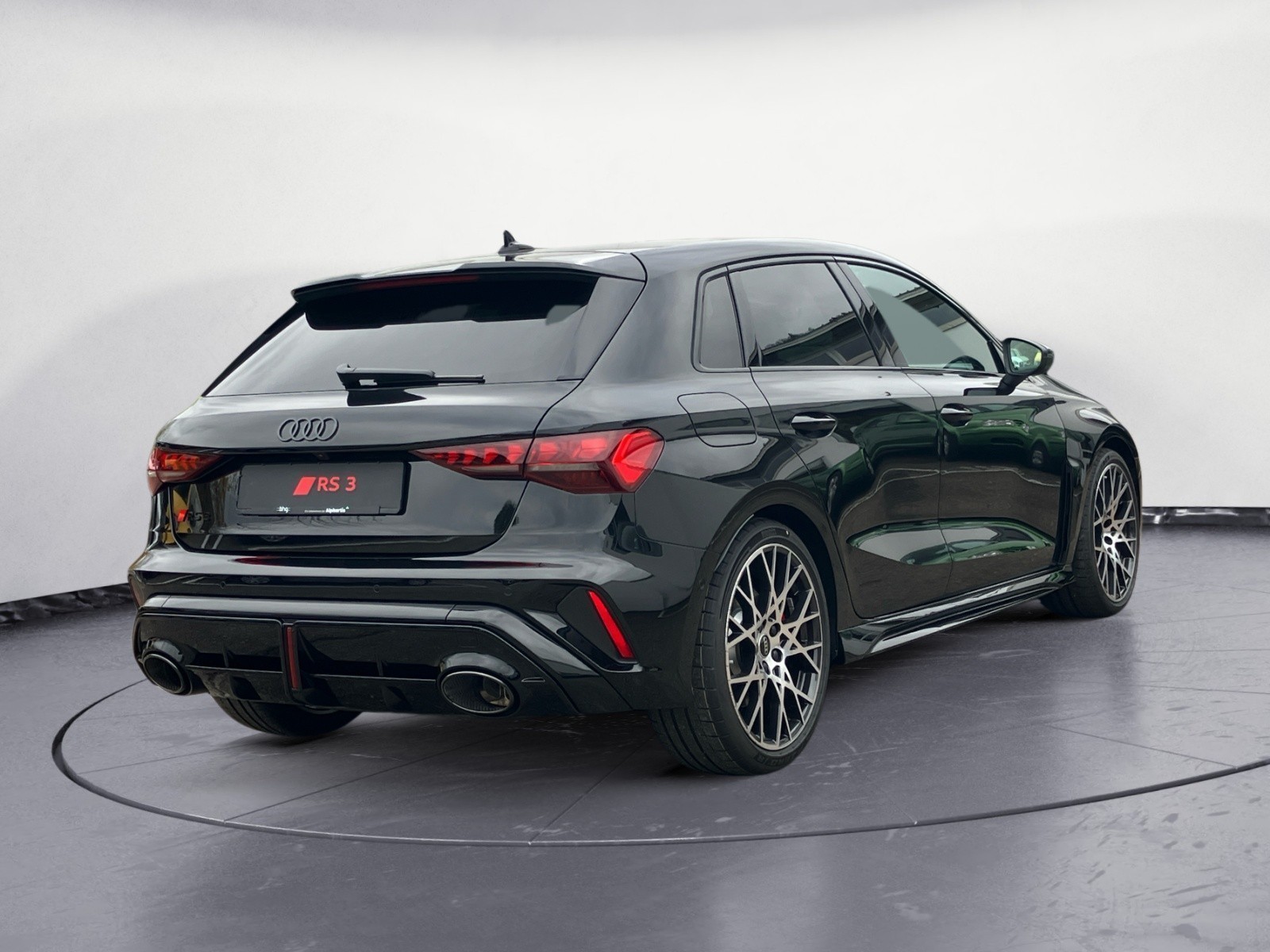 Audi - RS 3 Sportback 294(400) kW(PS) S tr onic