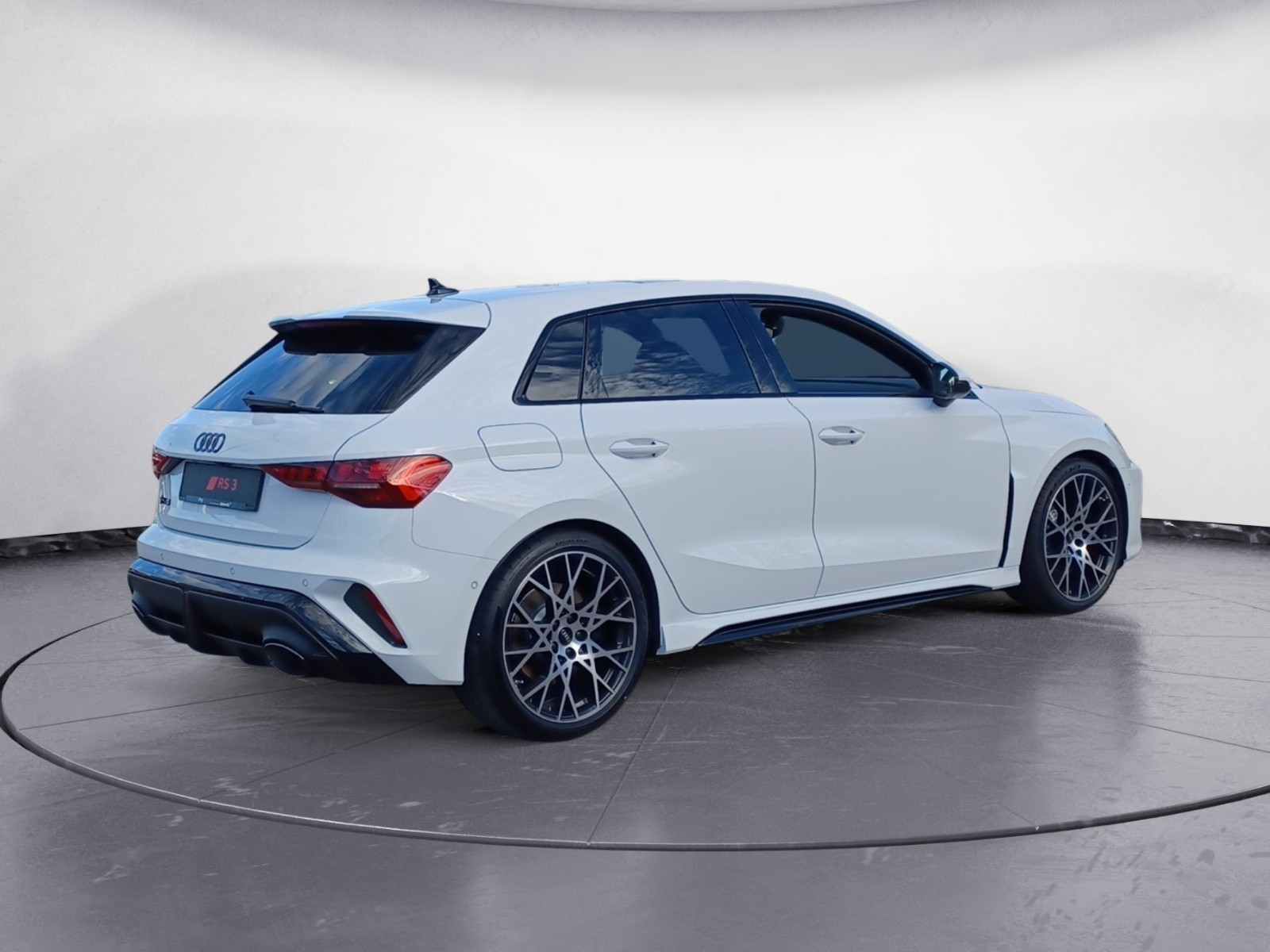 Audi - RS 3 Sportback 294(400) kW(PS) S tr onic