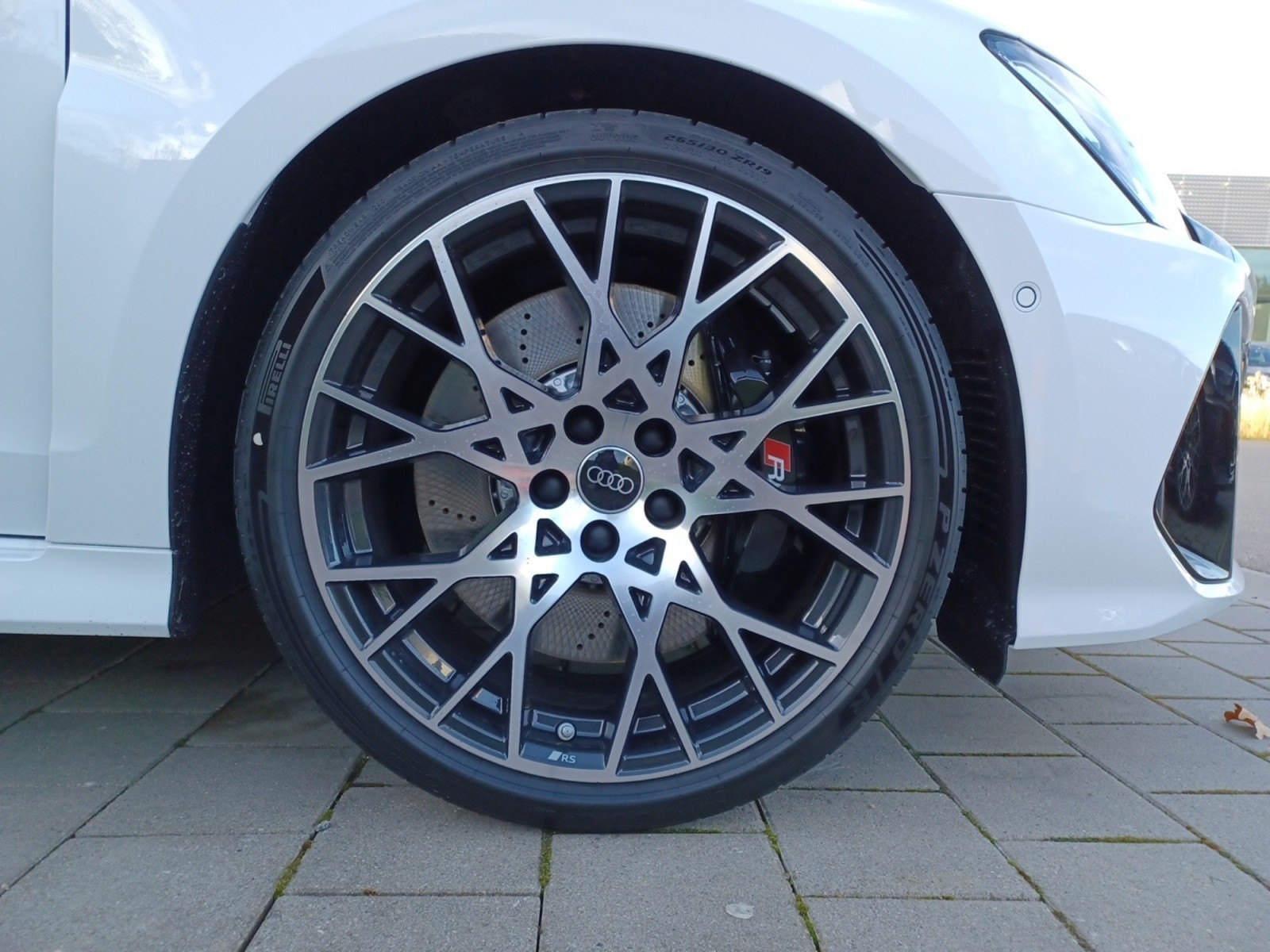 Audi - RS 3 Sportback 294(400) kW(PS) S tr onic