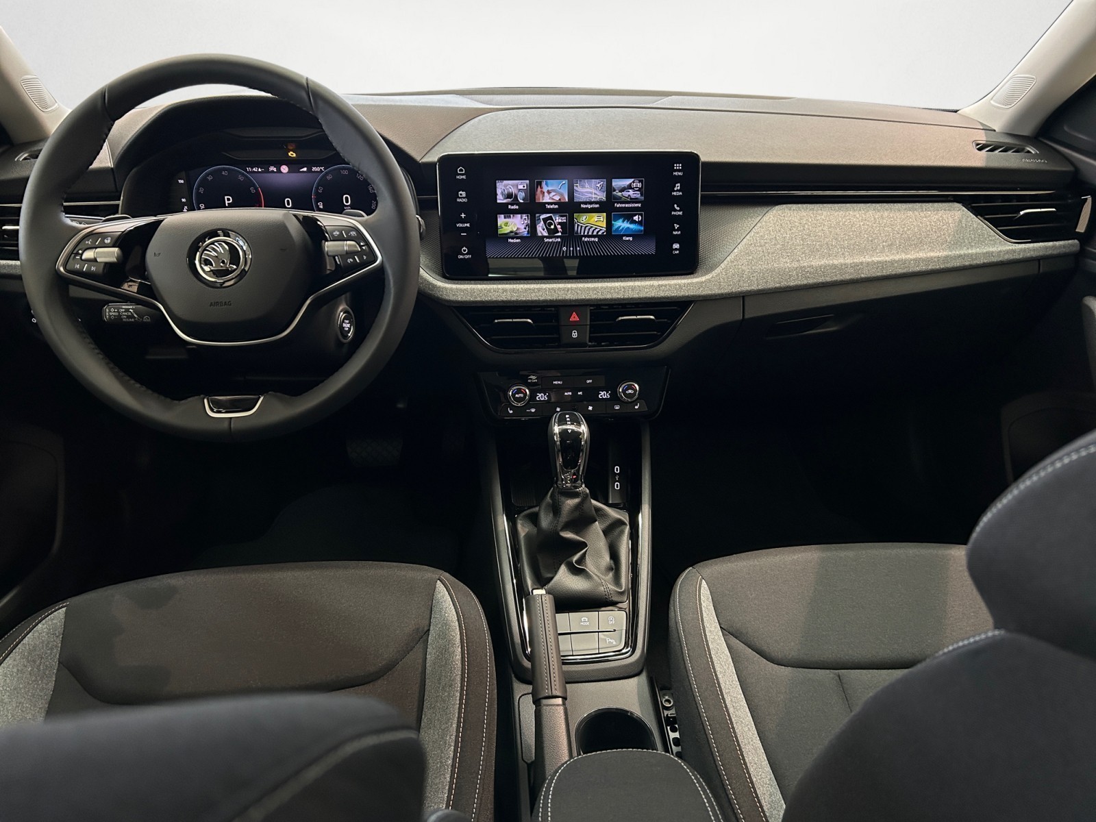 Skoda - Kamiq Drive 1,5 TSI 7-Gang-DSG