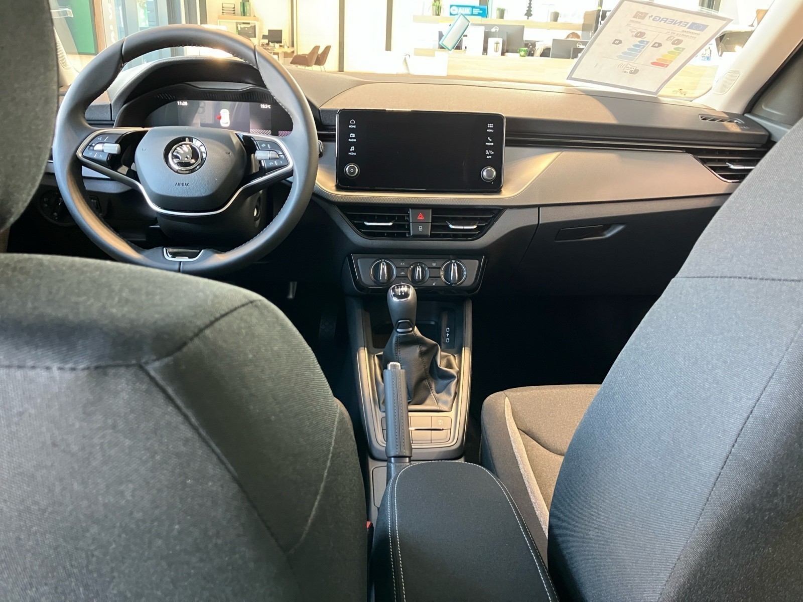 Skoda - Kamiq Essence 1,0 TSI  5-Gang-Schaltgetriebe