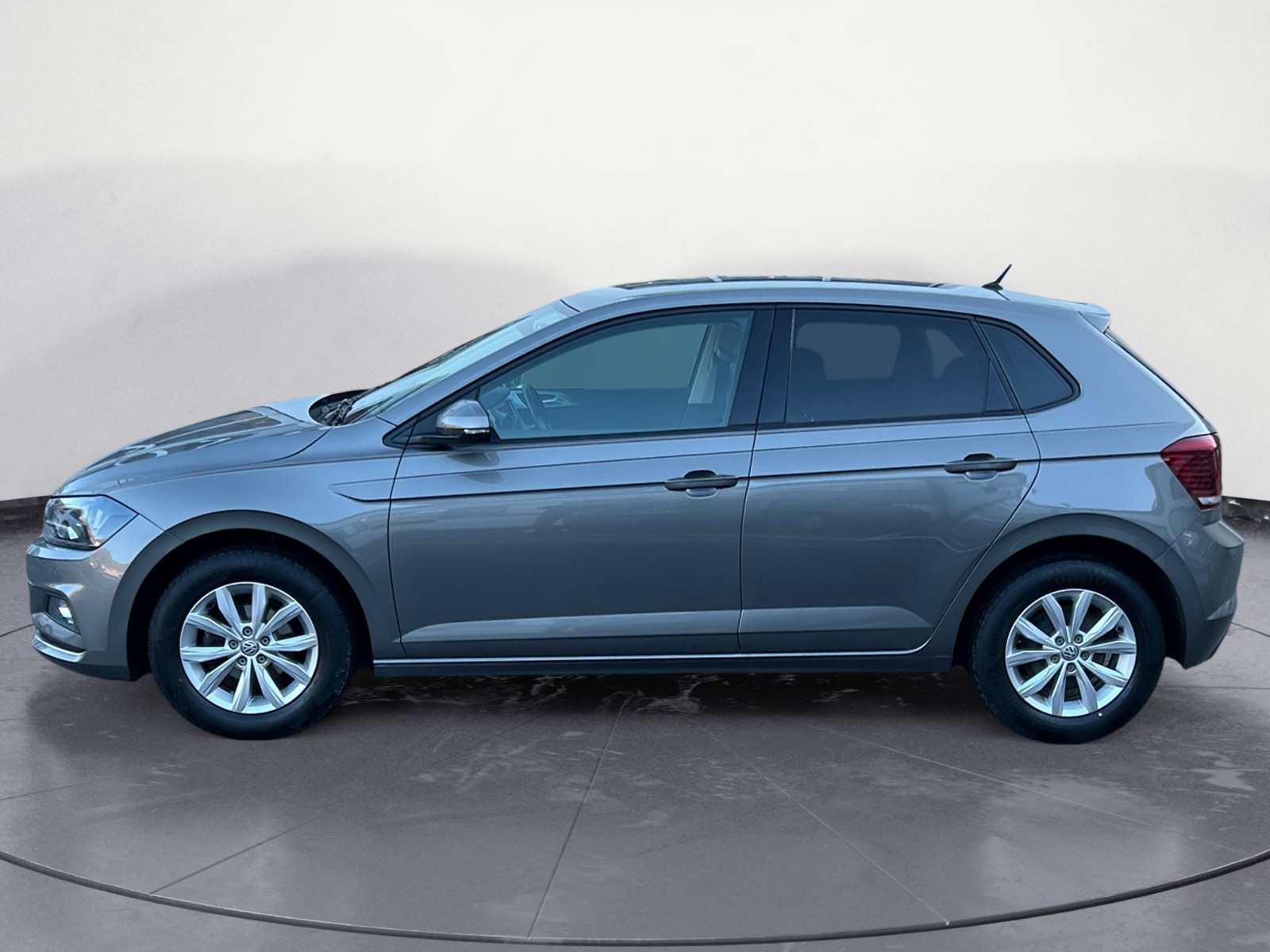 Volkswagen - Polo 1.0 TSI Highline