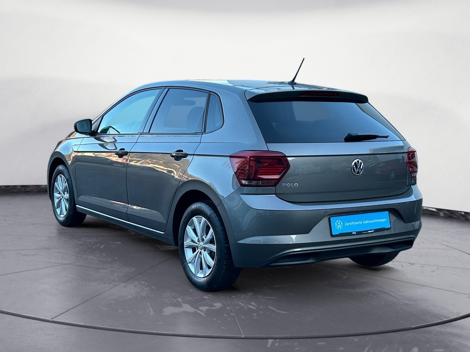 Volkswagen - Polo 1.0 TSI Highline