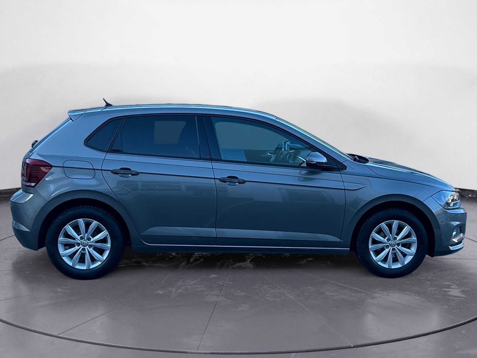 Volkswagen - Polo 1.0 TSI Highline