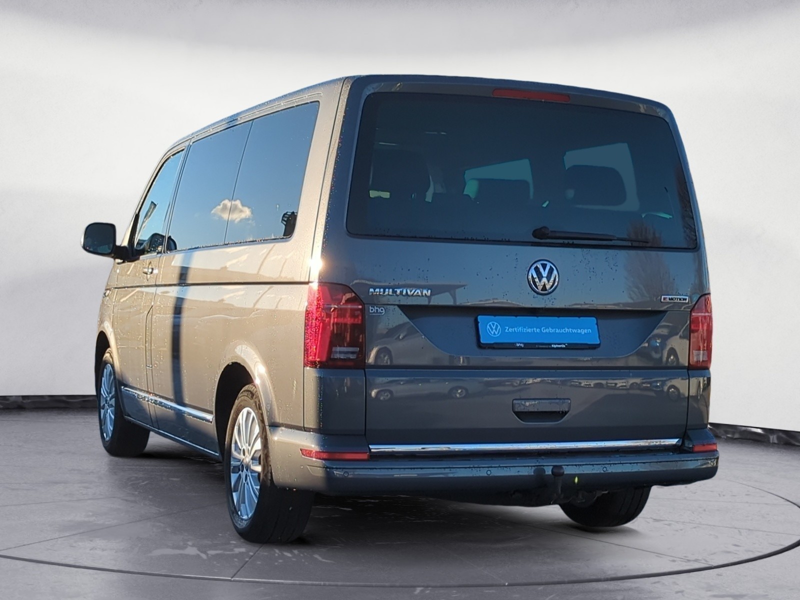 Volkswagen - Multivan T6. 1 - 4MOTION DSG Kurz