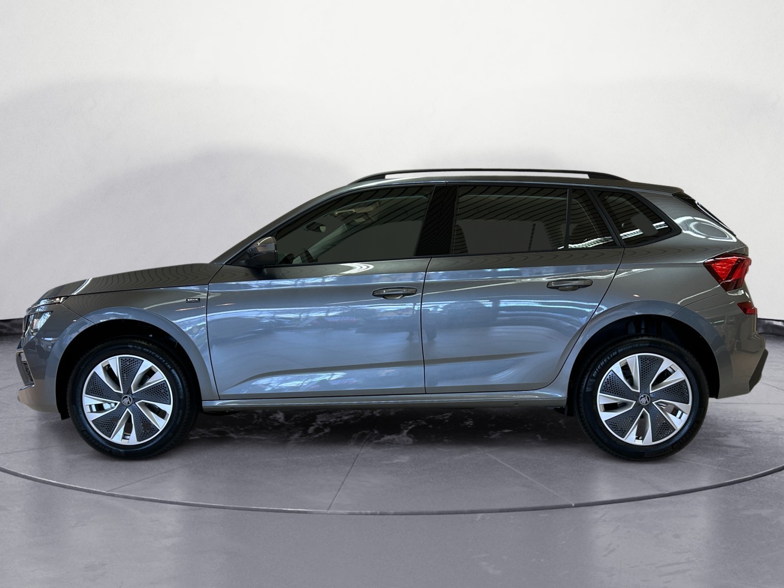Skoda - Kamiq Drive 1,5 TSI 7-Gang-DSG