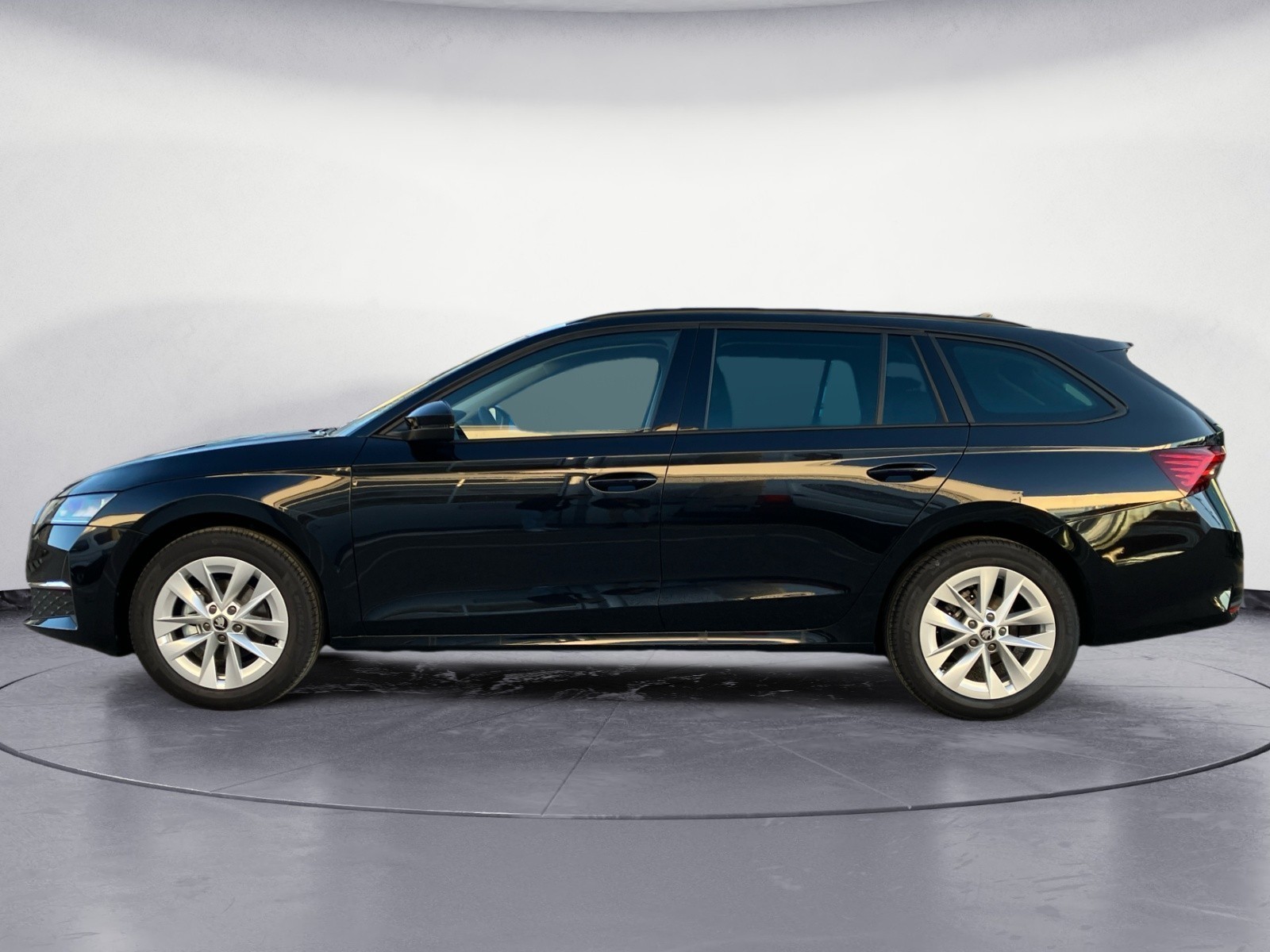 Skoda - Octavia