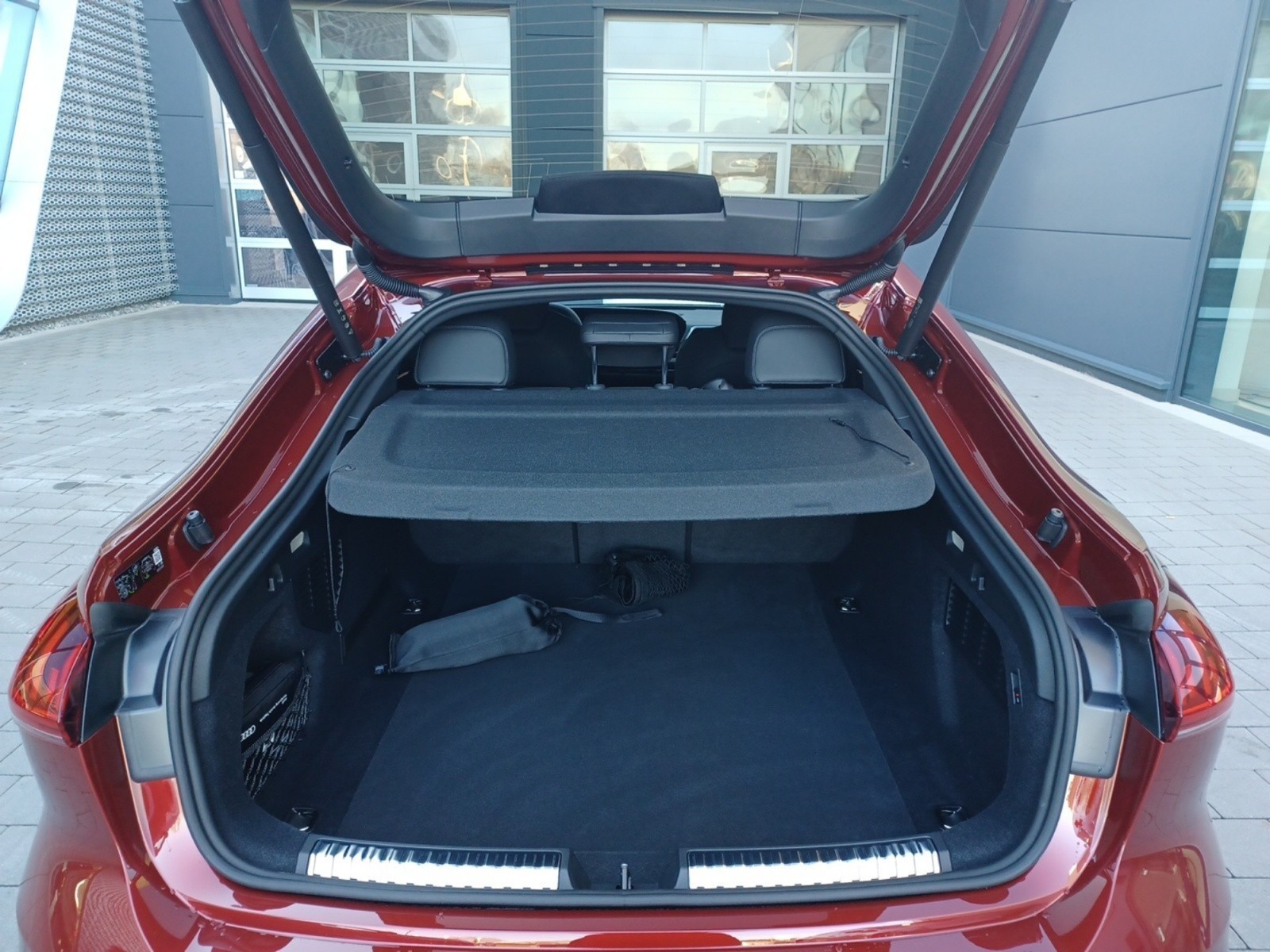 Audi - S5 Limousine TFSI S tronic