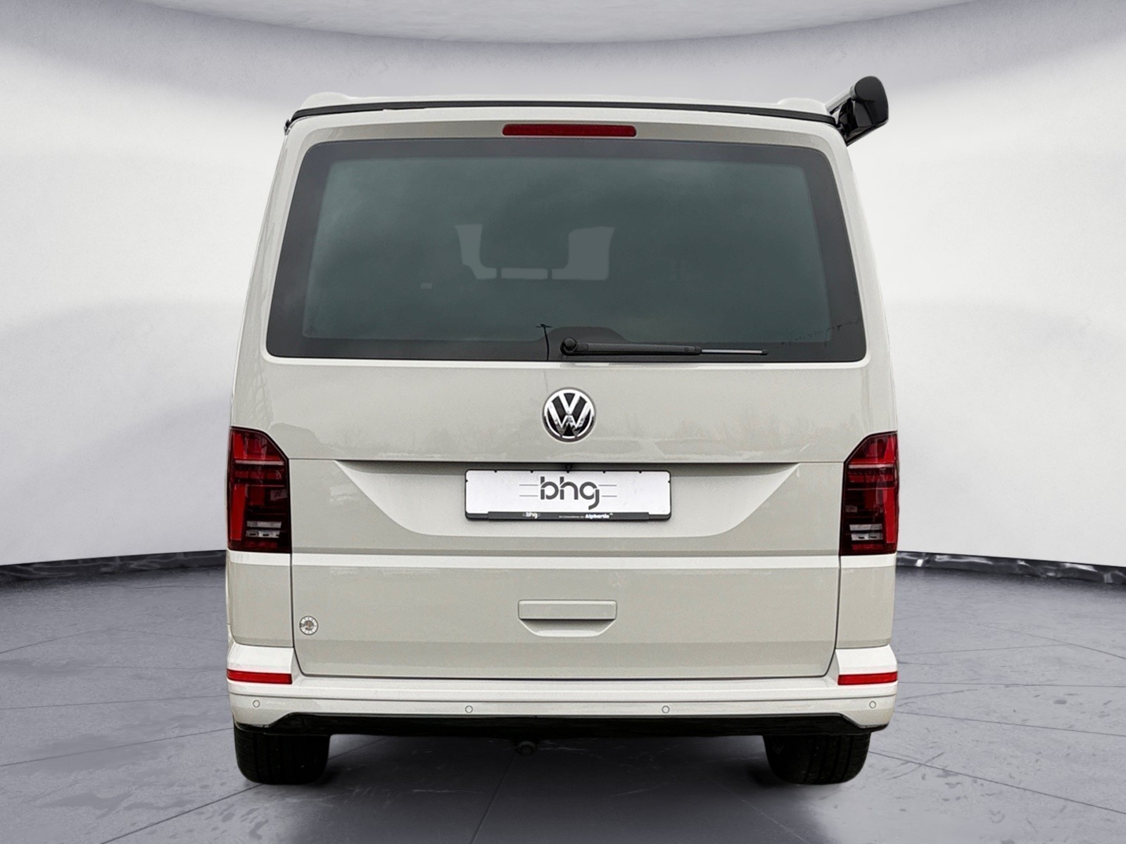 Volkswagen - California T6 .1 DSG Ocean DCC Boden Holzoptik